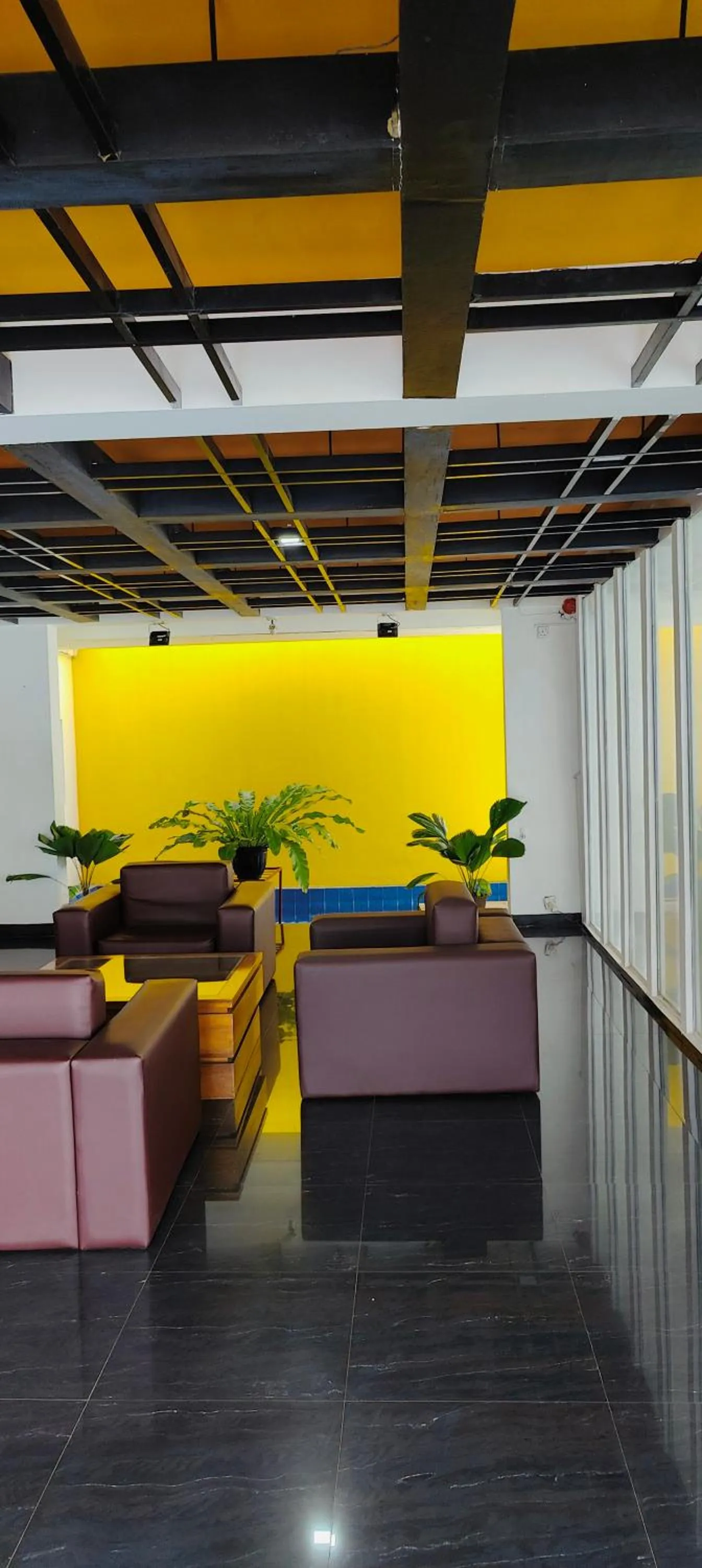 Property building in Subhas Tourist Hotel