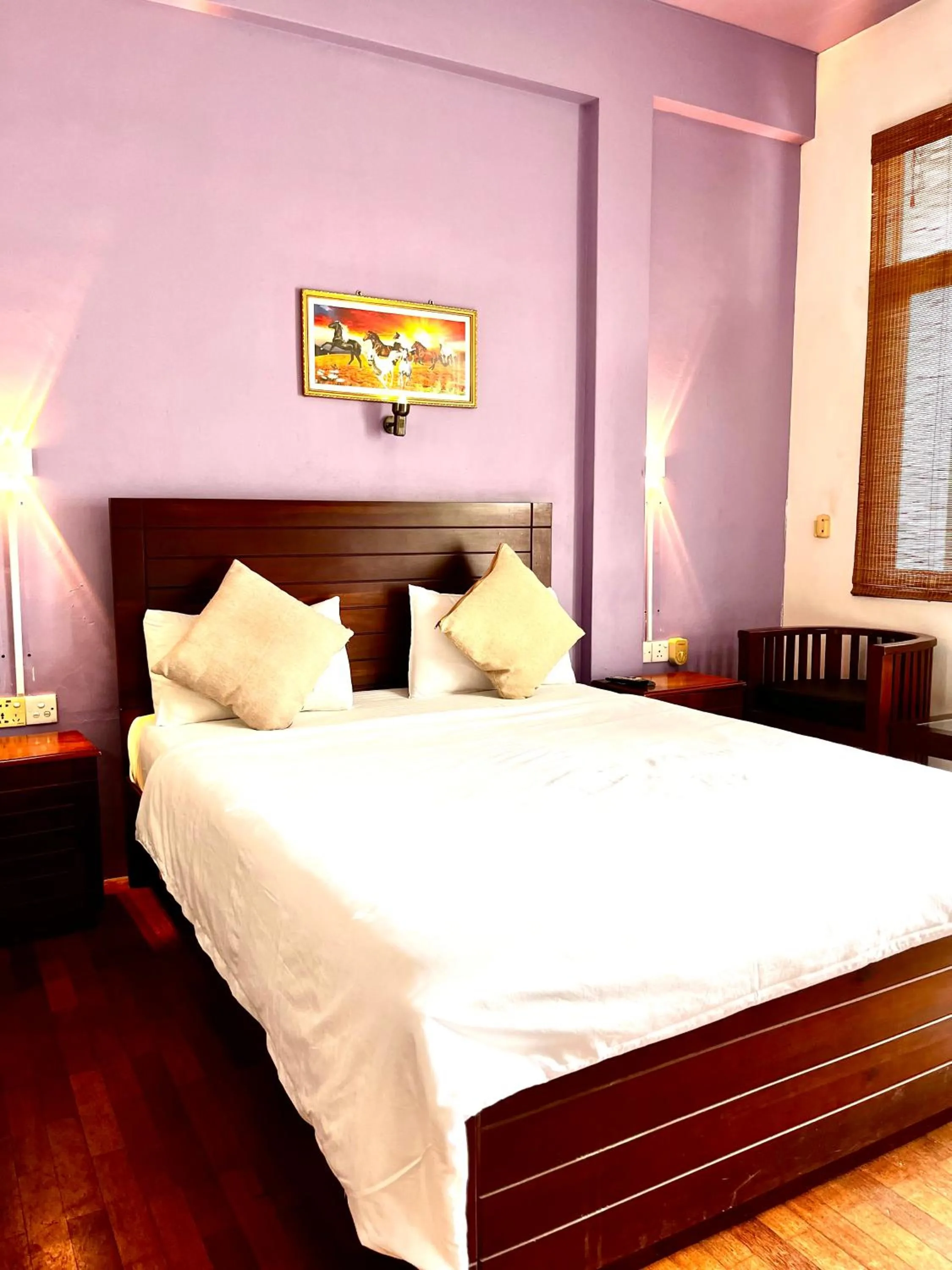 Bed in Subhas Tourist Hotel