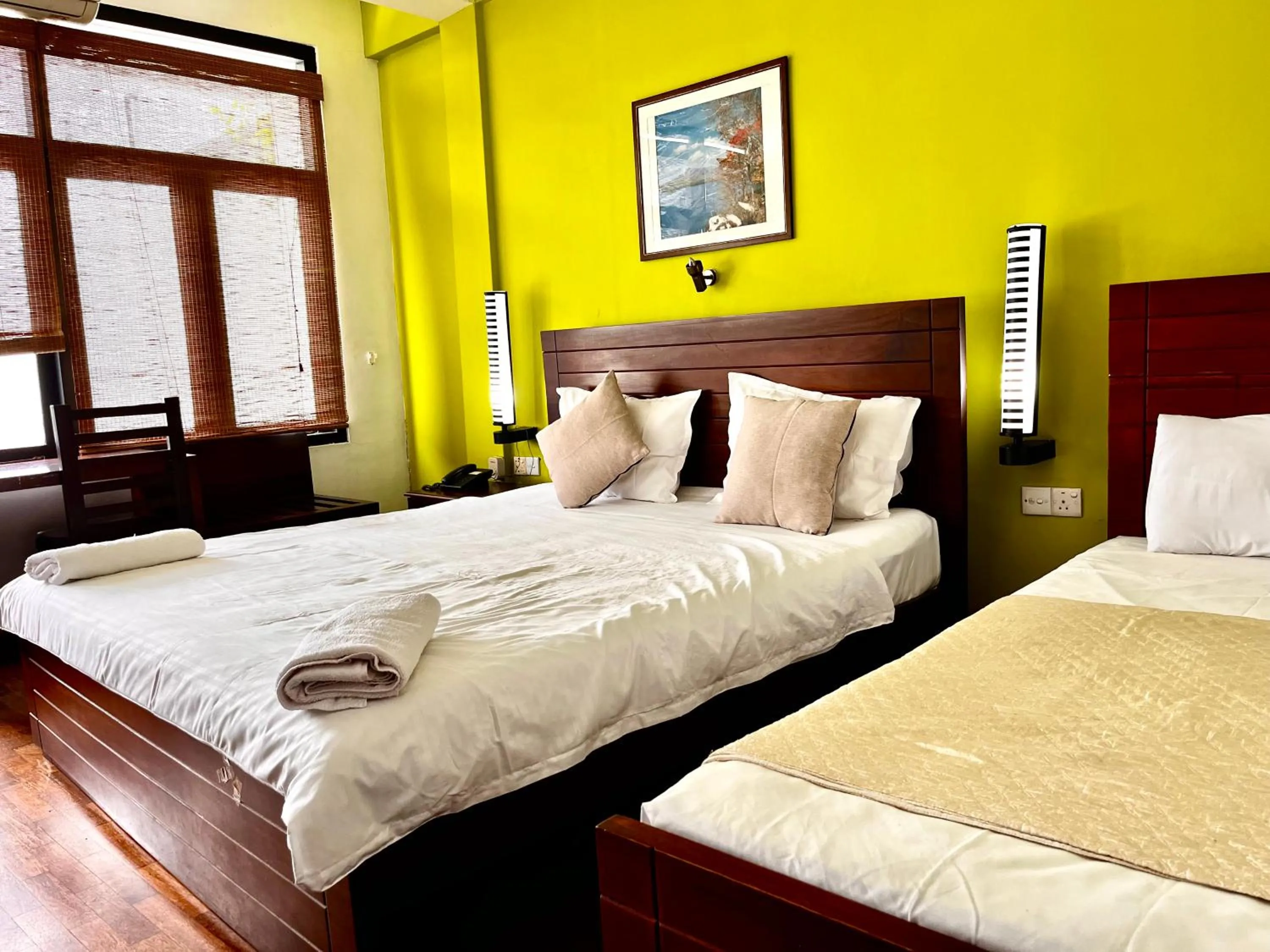 Bed in Subhas Tourist Hotel