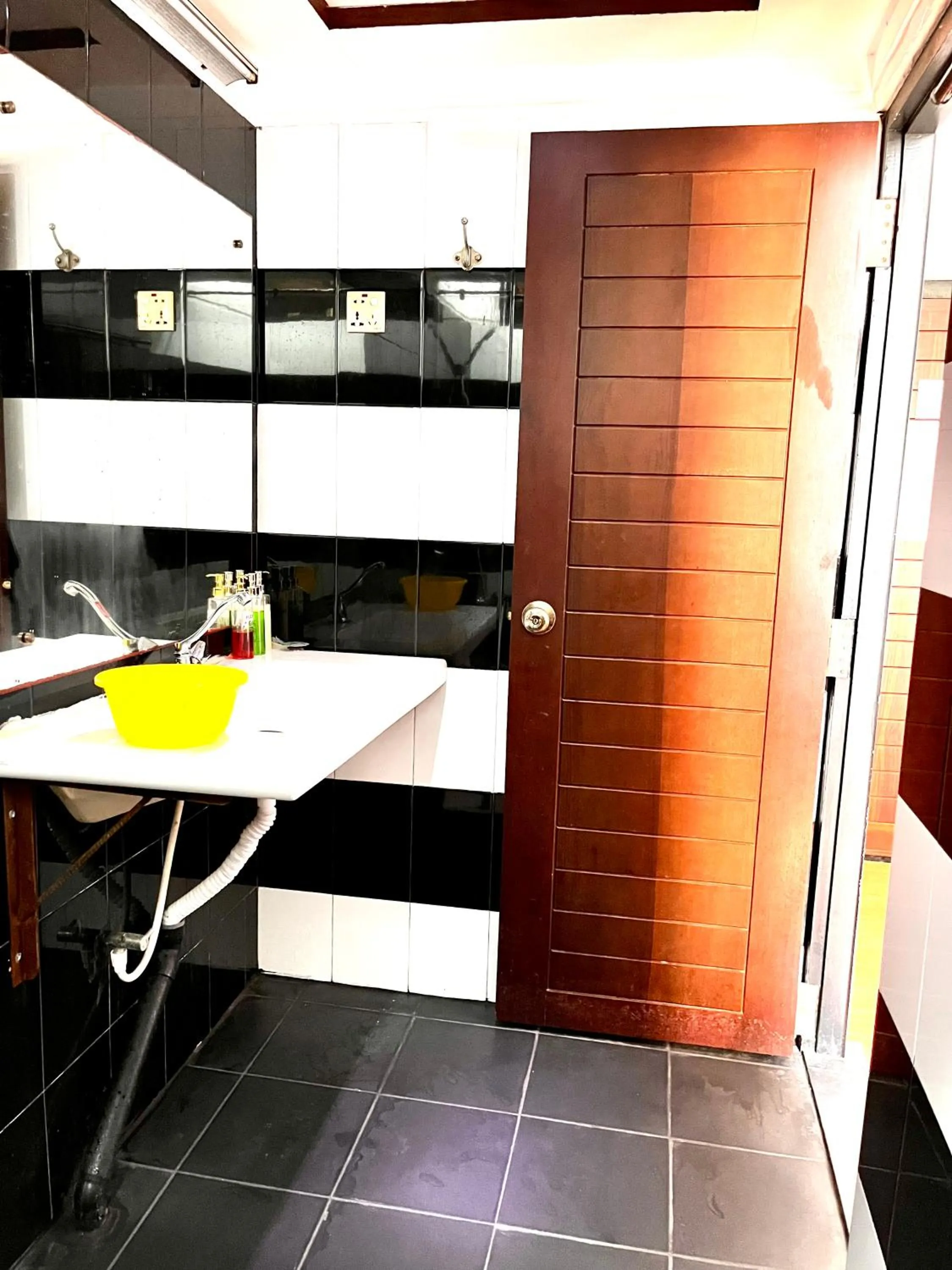 Bathroom in Subhas Tourist Hotel