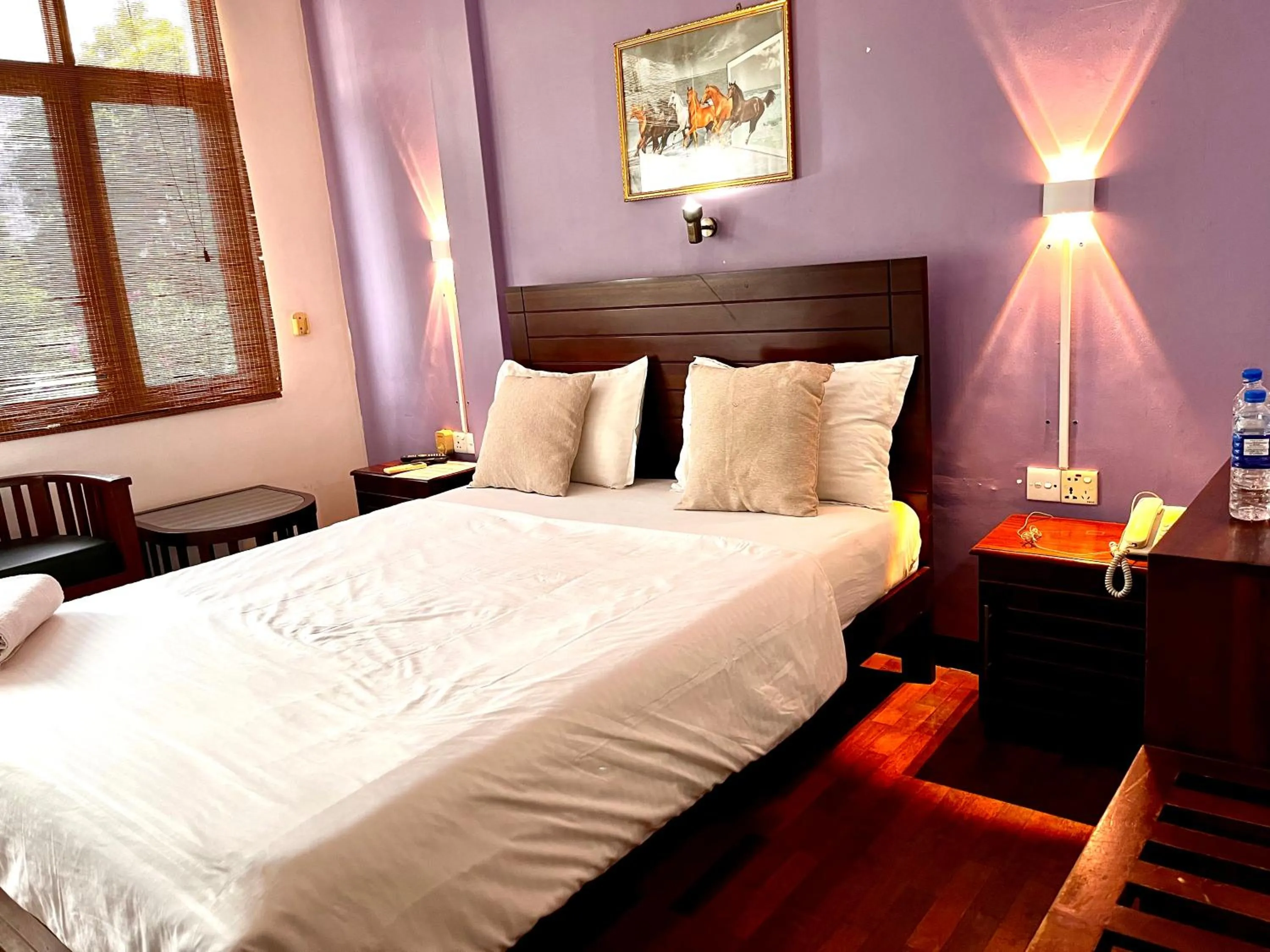 Bed in Subhas Tourist Hotel