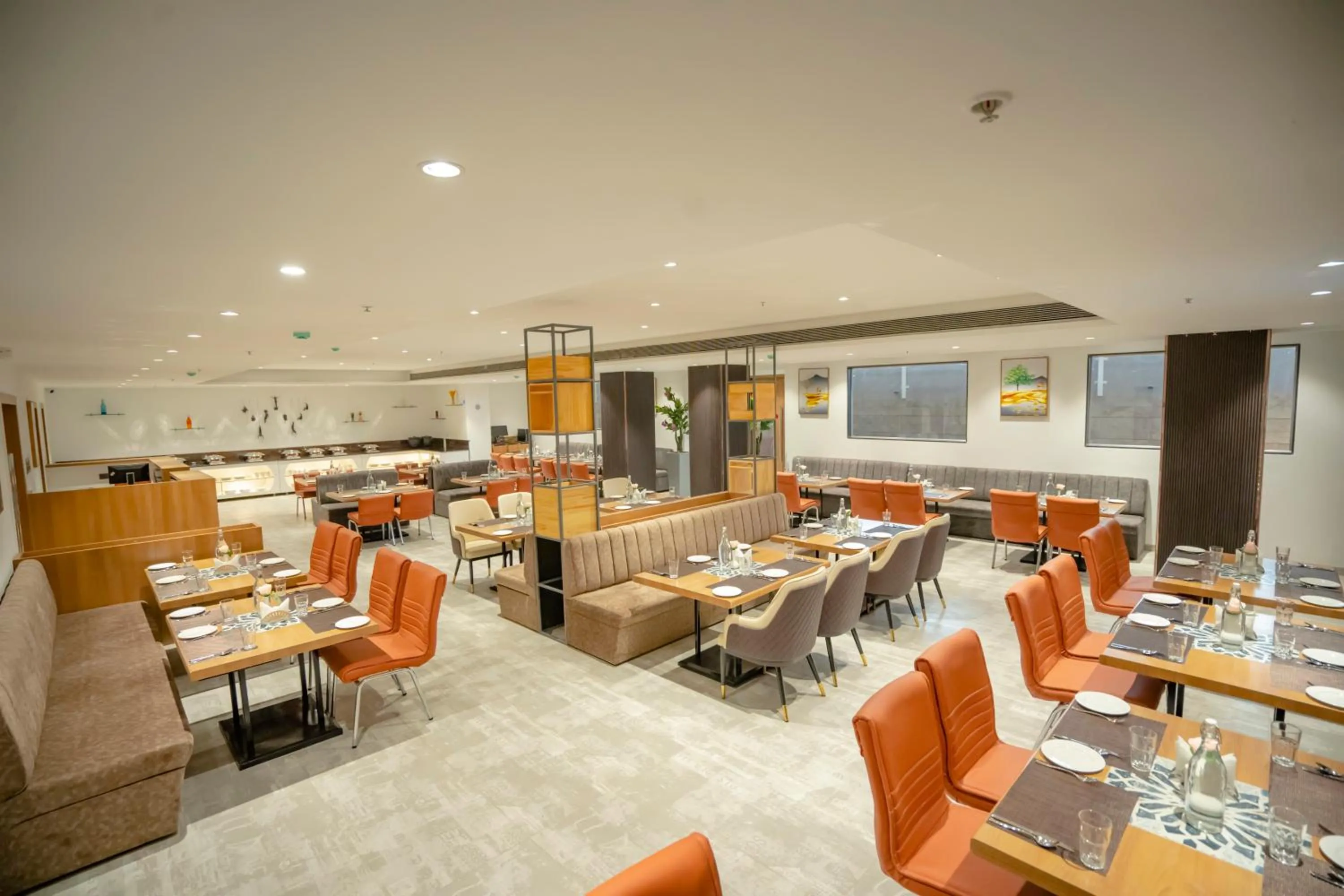 Restaurant/places to eat in Zip By Spree Hotels Chakan, Pune