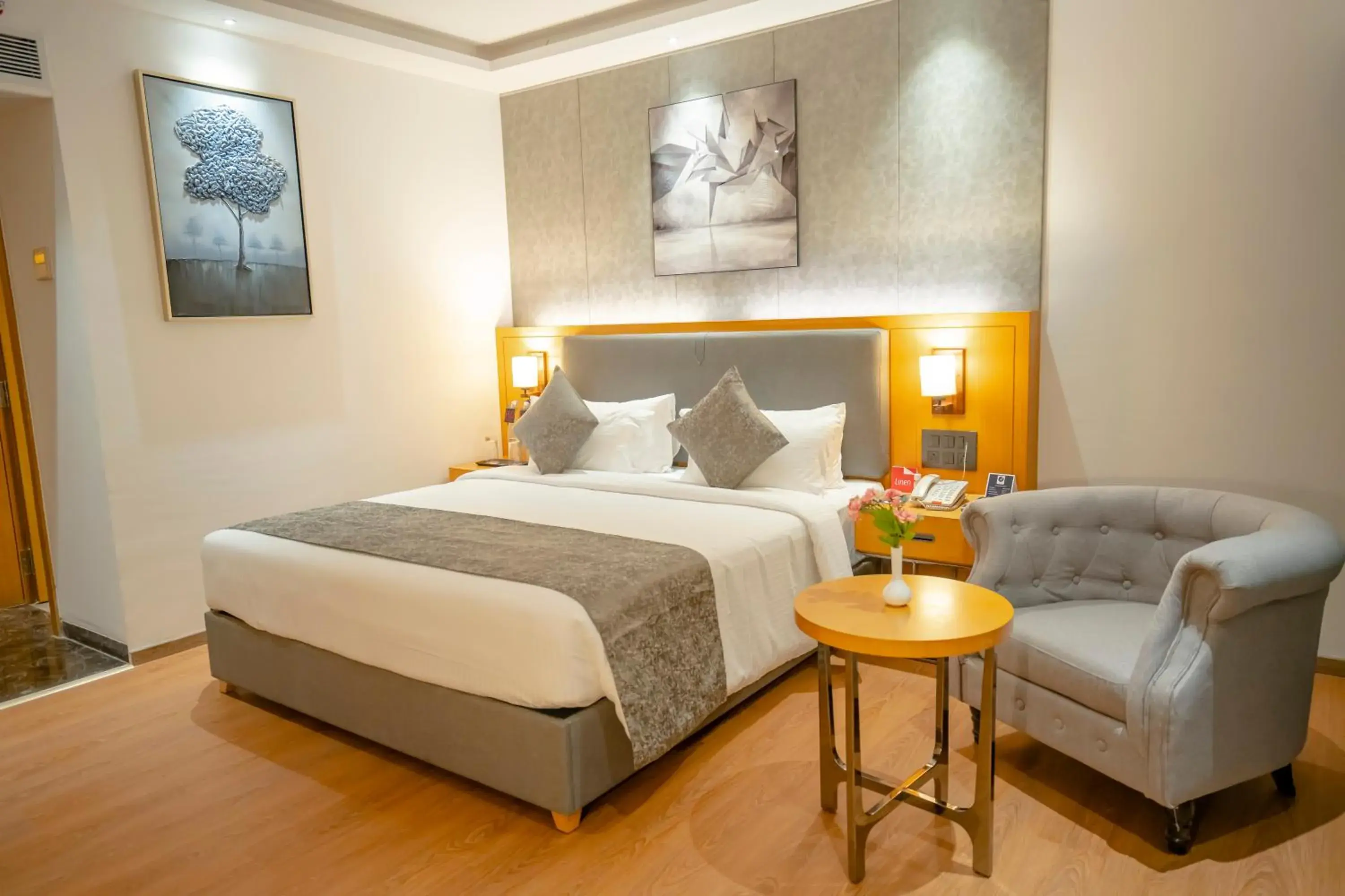 King Room - single occupancy in Zip By Spree Hotels Chakan, Pune King Room - single occupancy in Zip By Spree Hotels Chakan, Pune