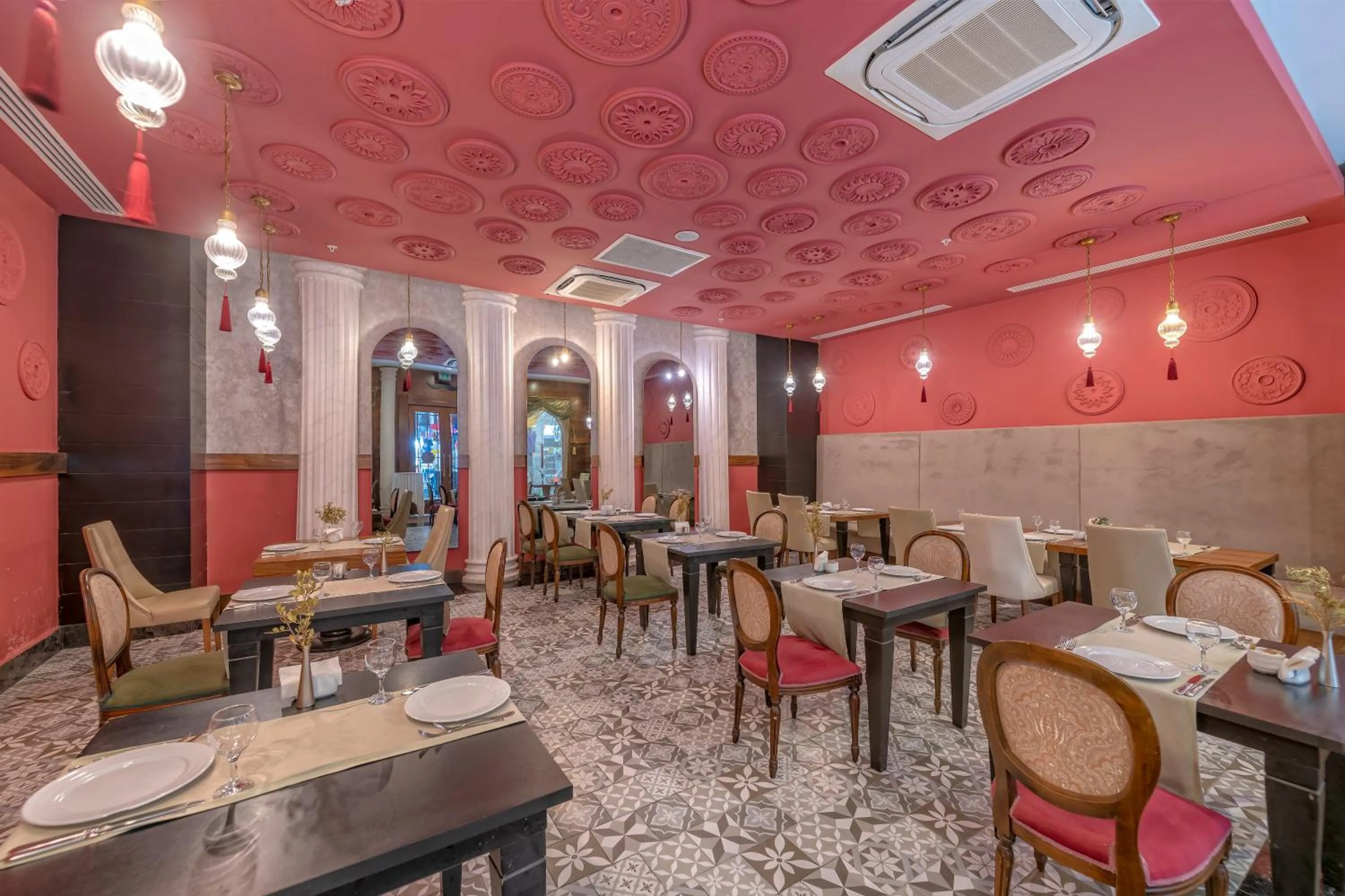 Restaurant/places to eat in LRS Hotels Port River Hotel & Spa - Ultra All Inclusive