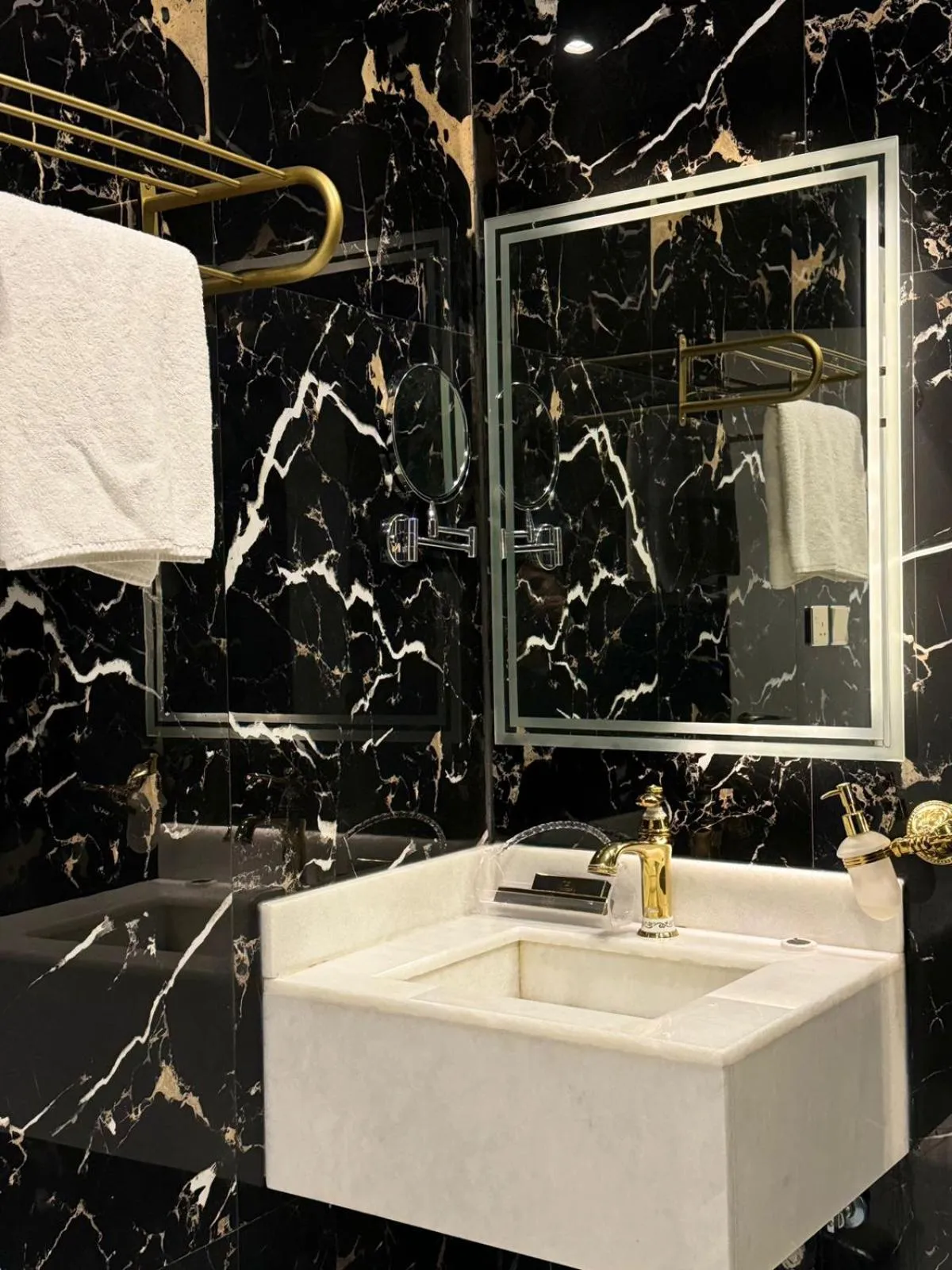 Bathroom in شقق ارين المطار