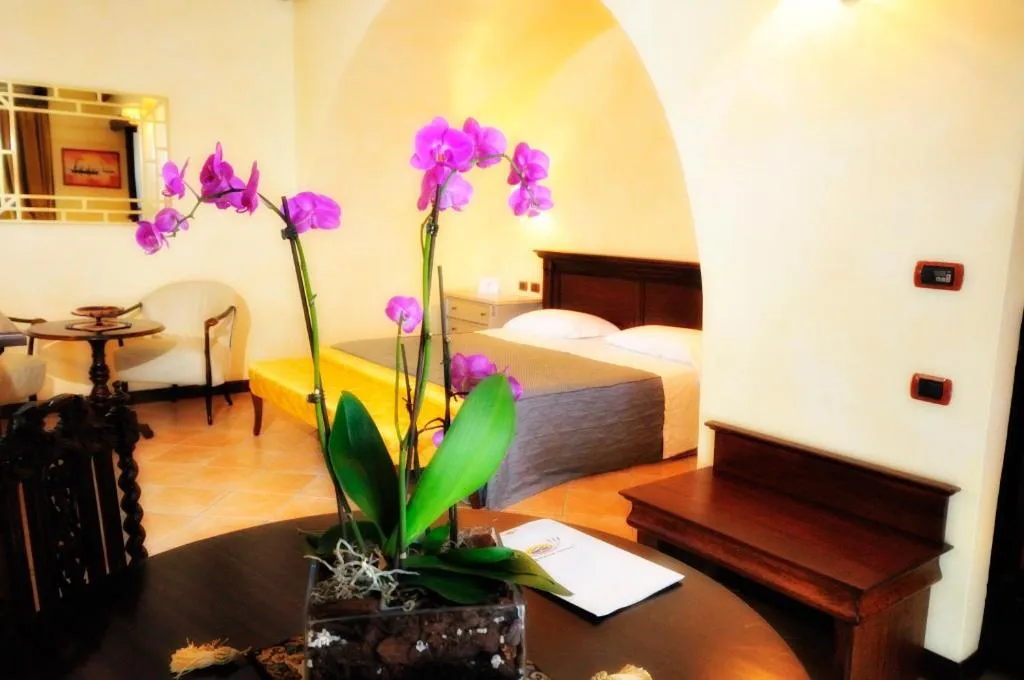 Decorative detail, Bed in Hotel Arbatasar