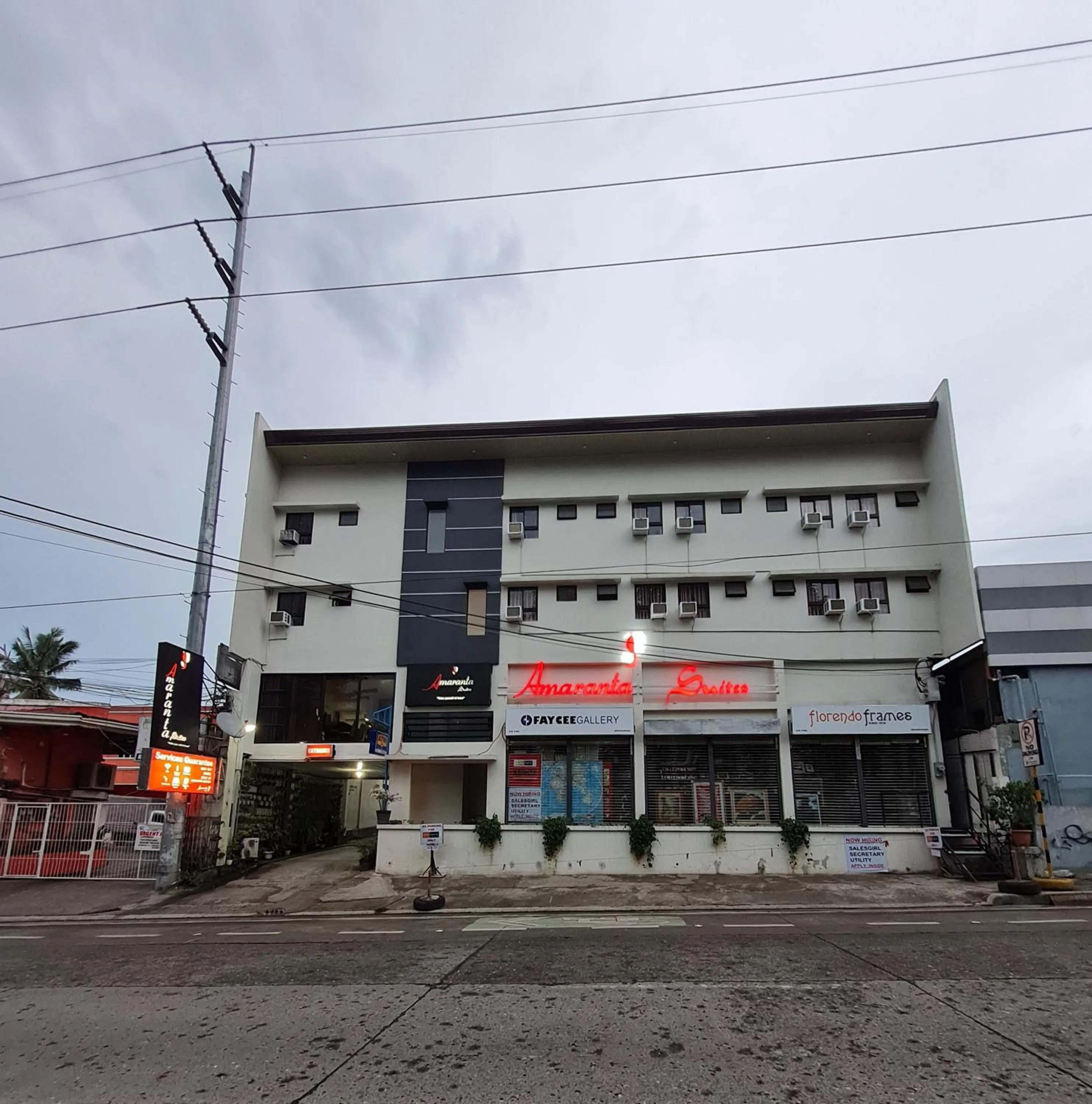 Property building in AMARANTA SUITES