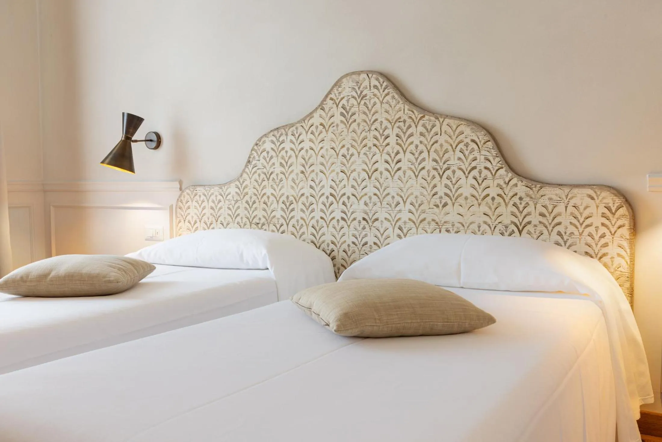 Photo of the whole room, Bed in Albergo Chiusarelli