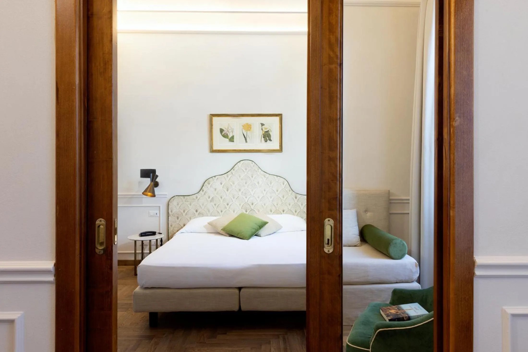 Photo of the whole room, Bed in Albergo Chiusarelli