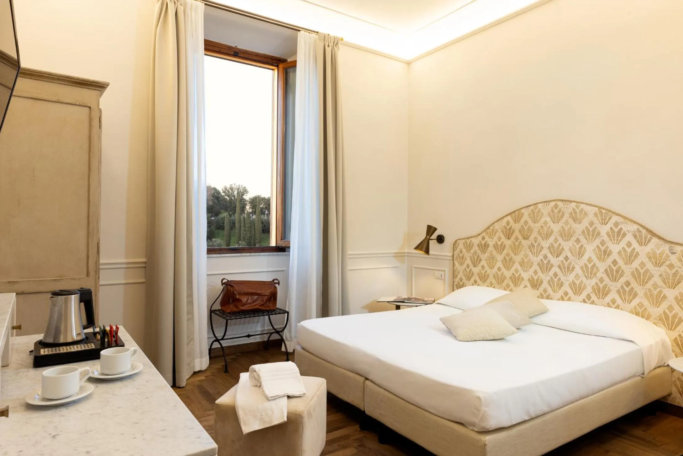 Photo of the whole room, Bed in Albergo Chiusarelli