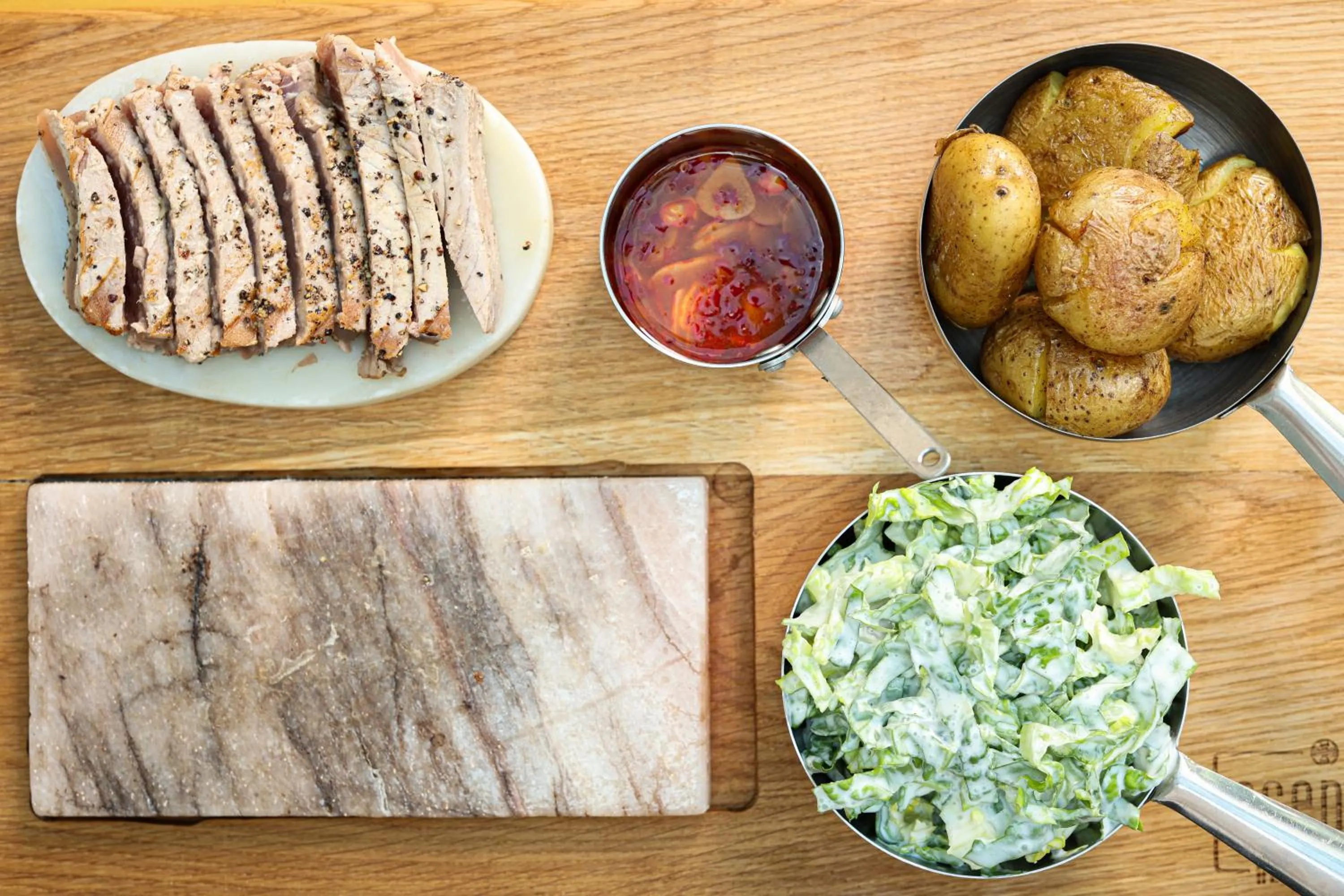 Restaurant/places to eat in Hotel ETER