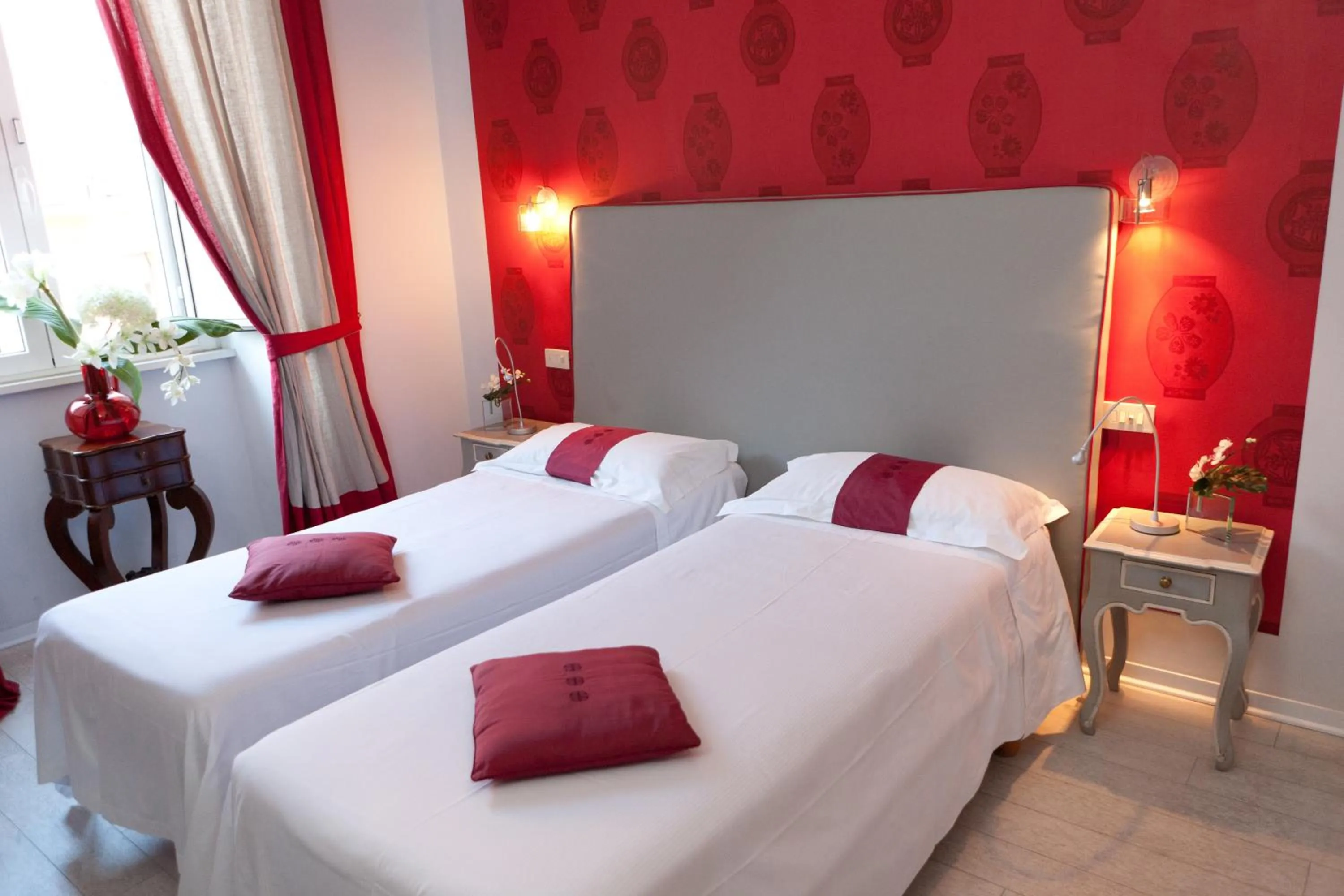 Bedroom, Bed in 66 Imperial Inn Deluxe B&B