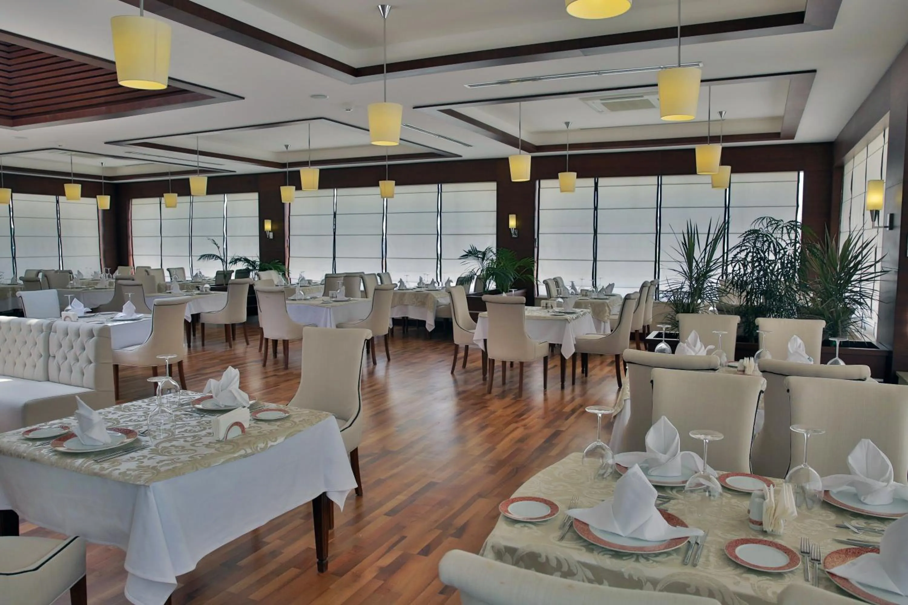 Restaurant/places to eat in Gashalti Health Hotel Naftalan