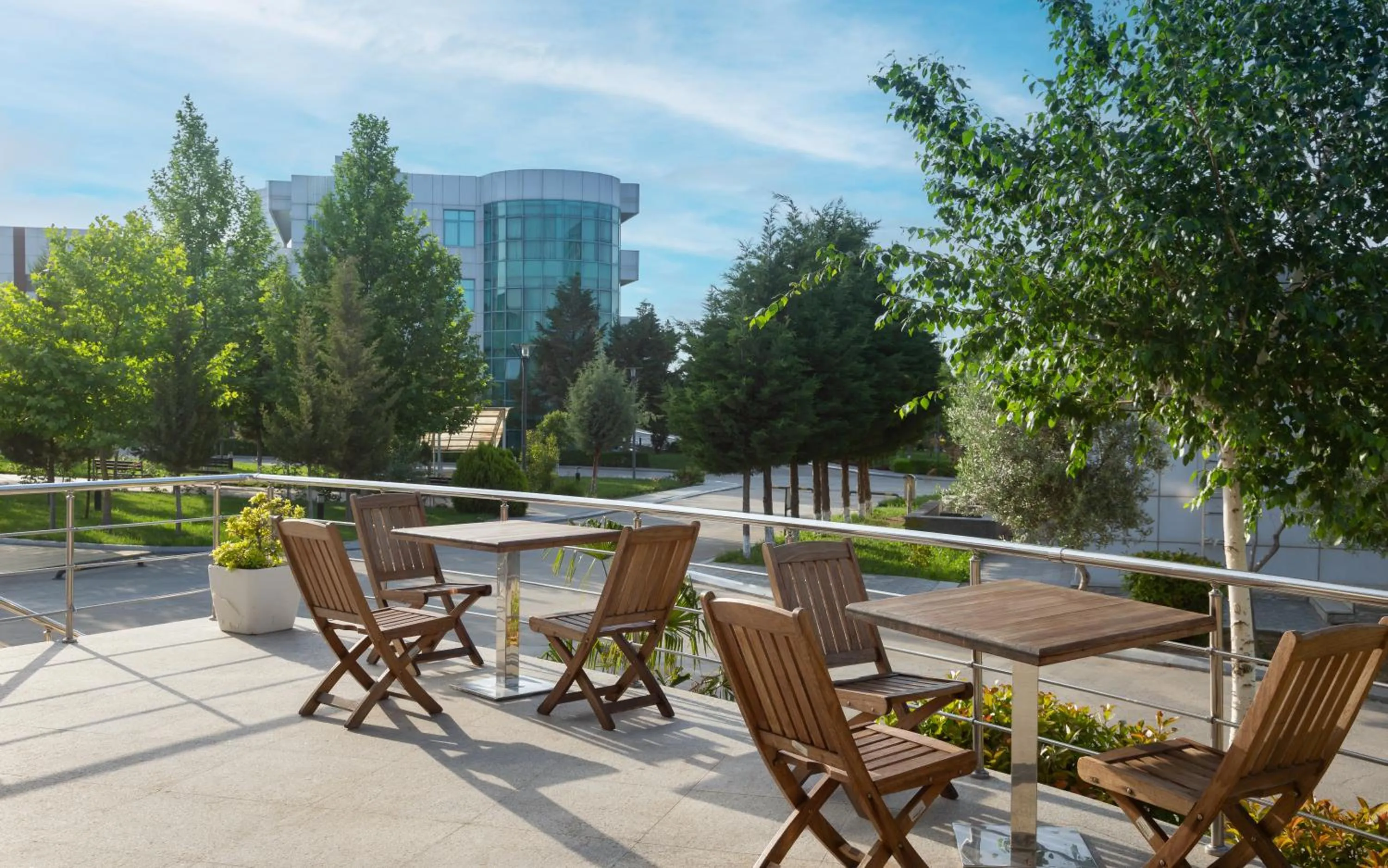 Garden in Gashalti Health Hotel Naftalan