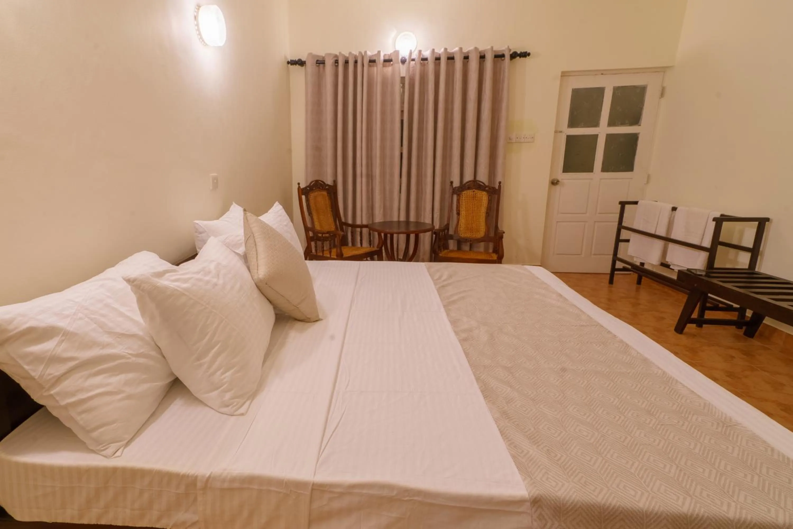 Bed in Shangrela Beach Resort by ARK