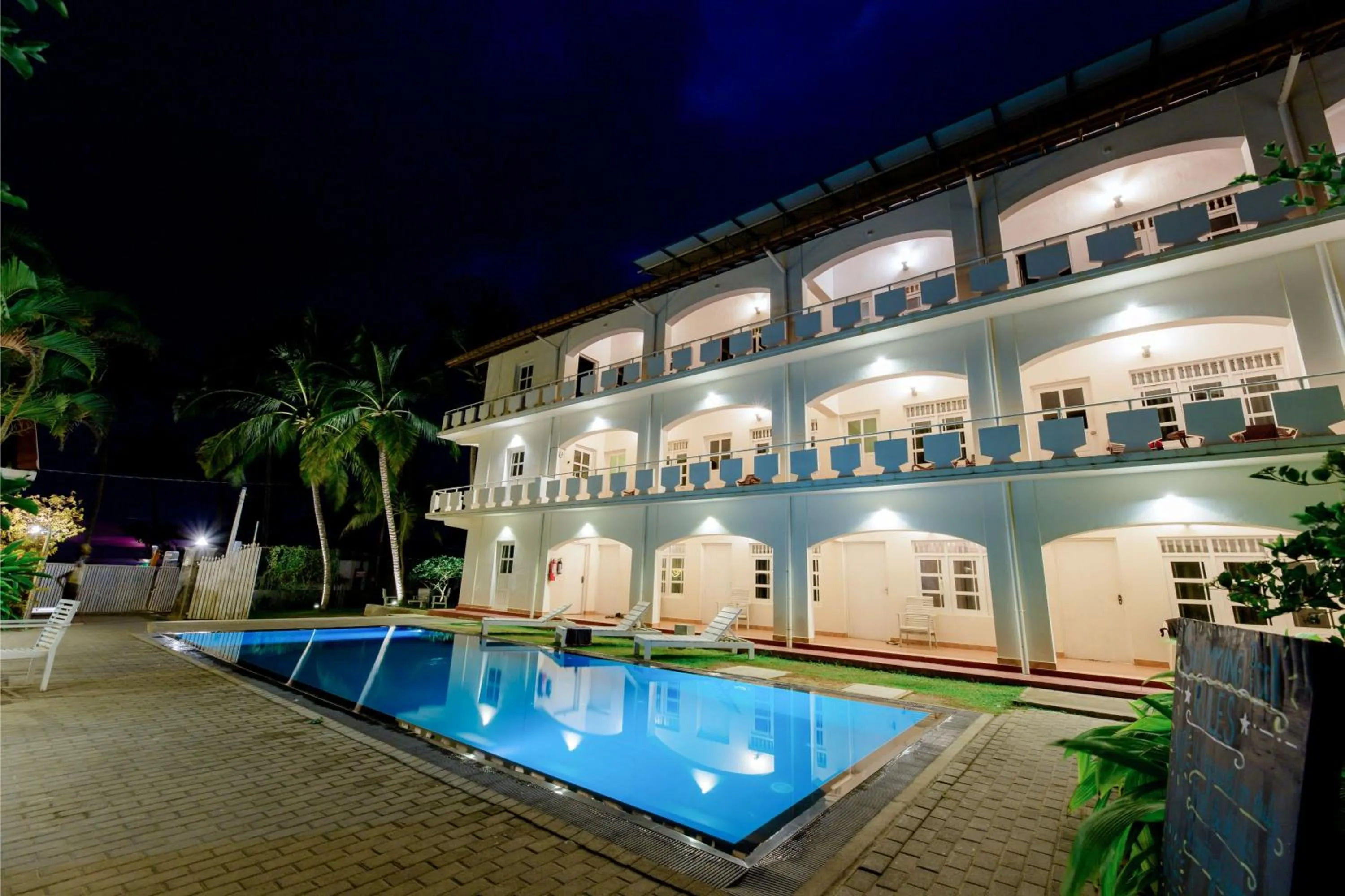 Property building in Shangrela Beach Resort by ARK