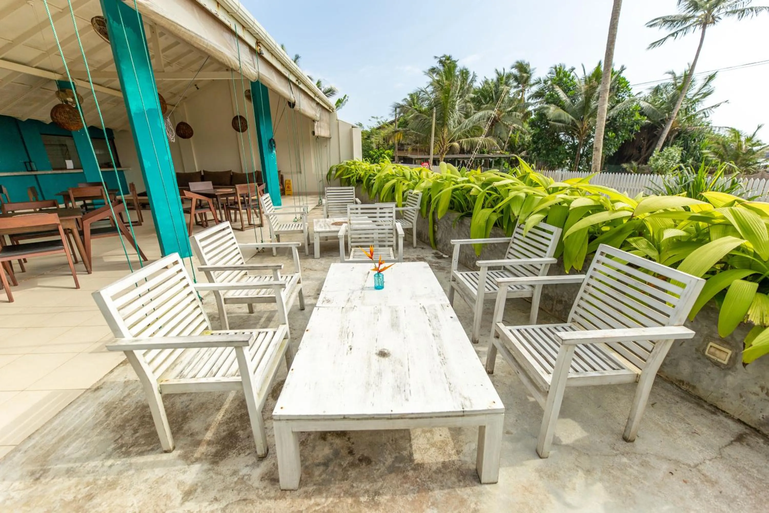 Restaurant/places to eat in Shangrela Beach Resort by ARK