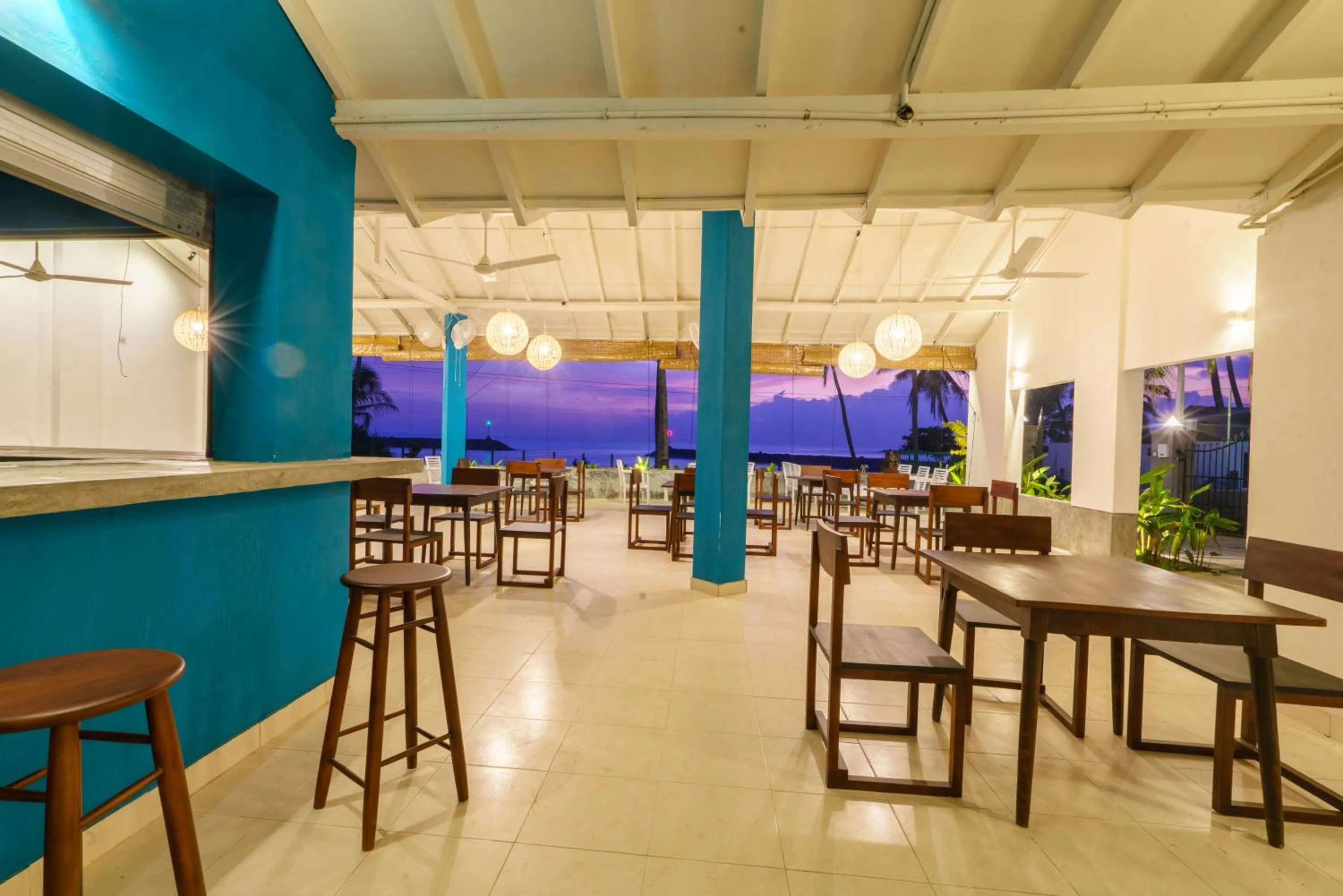 Restaurant/places to eat in Shangrela Beach Resort by ARK