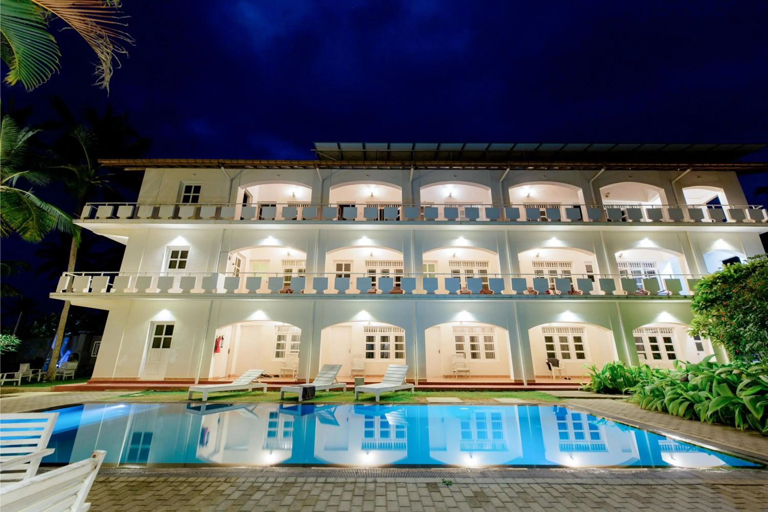 Property building in Shangrela Beach Resort by ARK