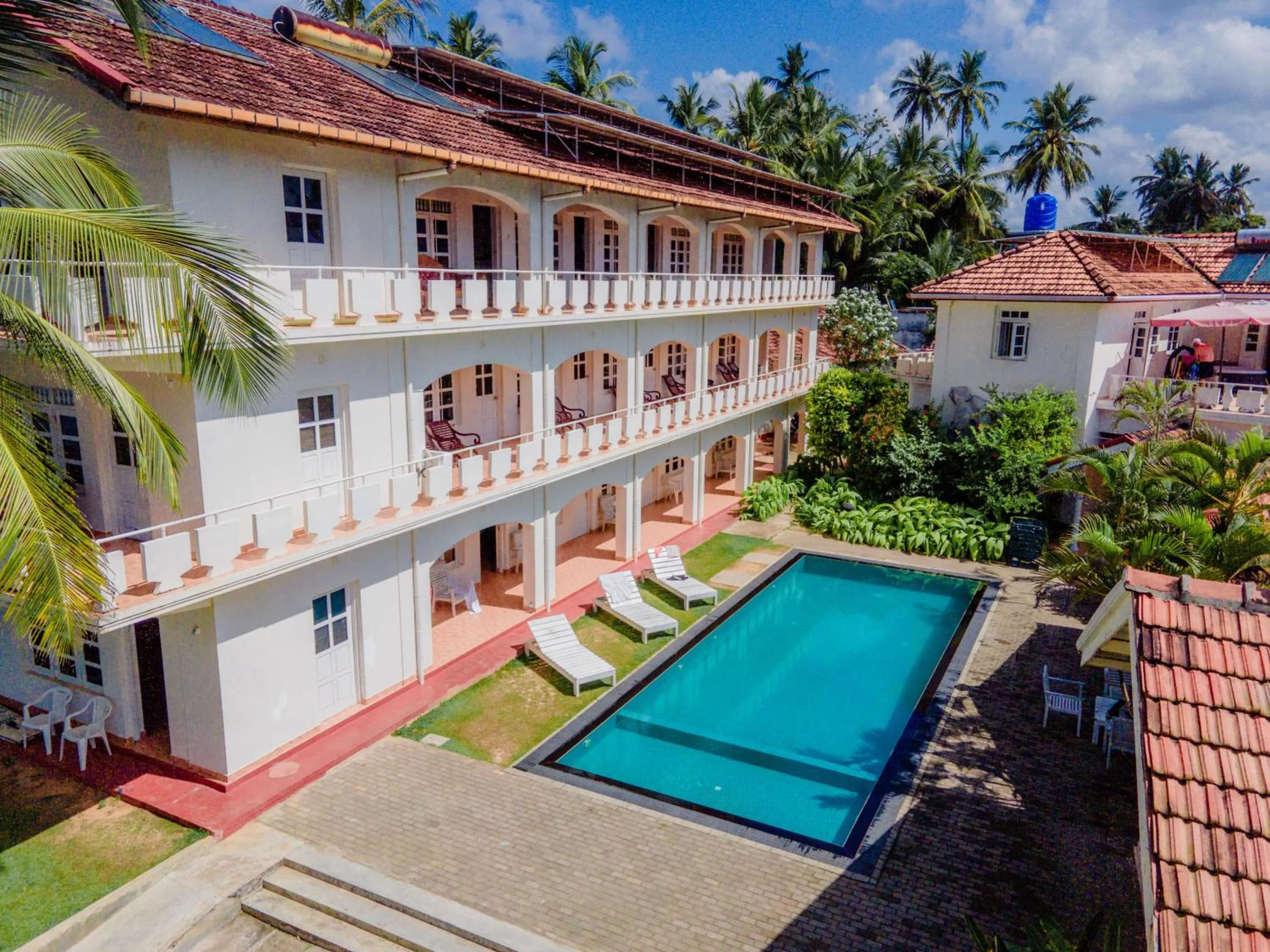 Property building in Shangrela Beach Resort by ARK