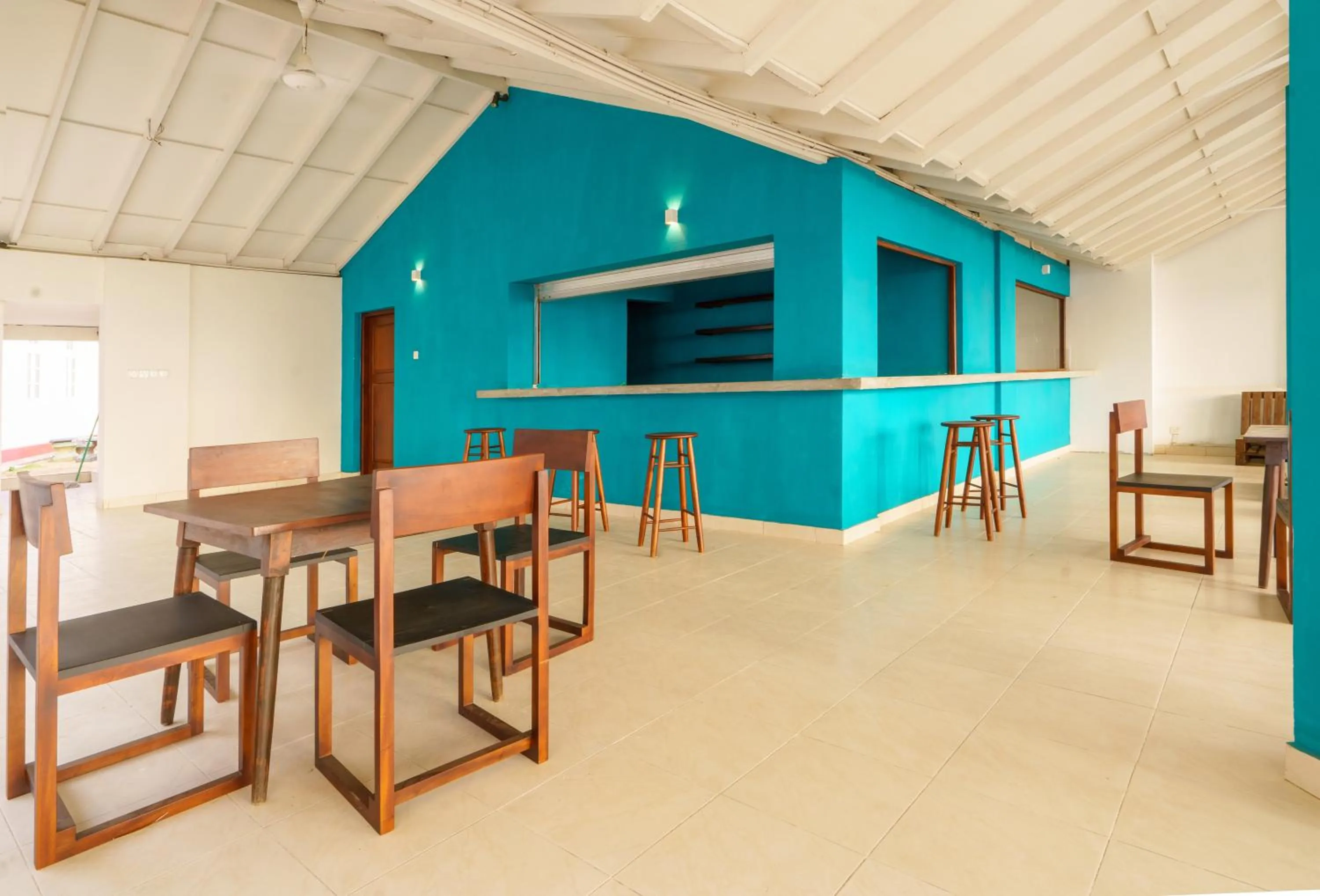 Restaurant/places to eat in Shangrela Beach Resort by ARK