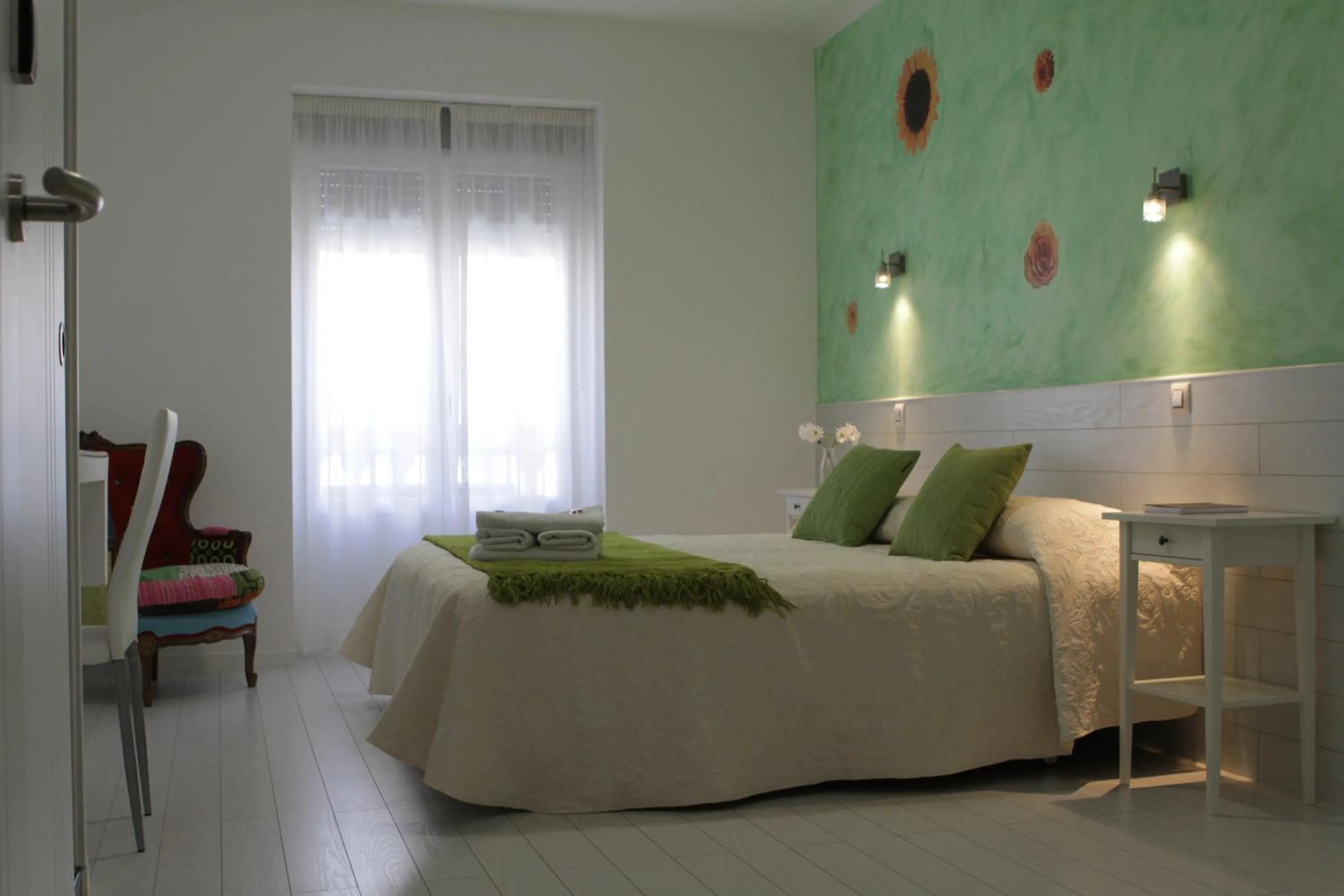 Bed in Hostal Madrid Star