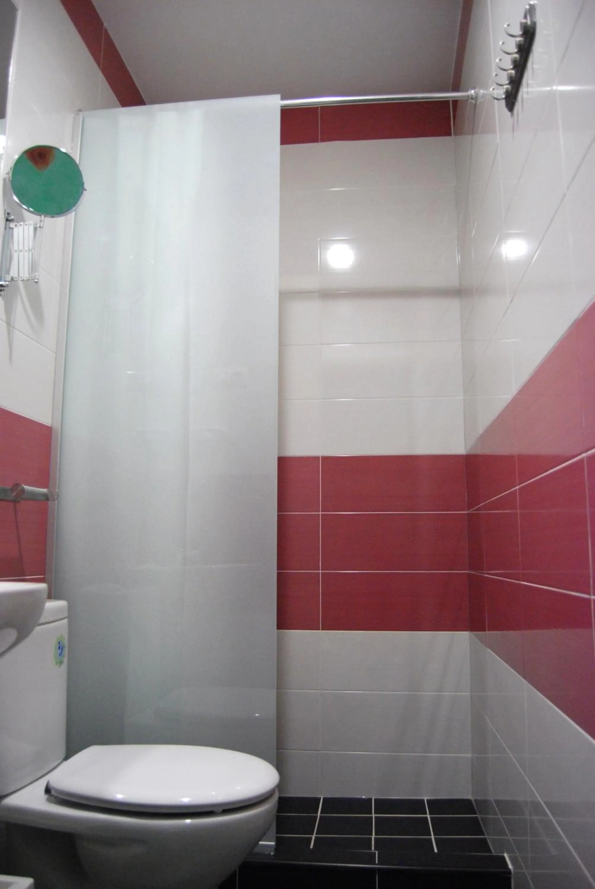 Bathroom in Hostal Madrid Star