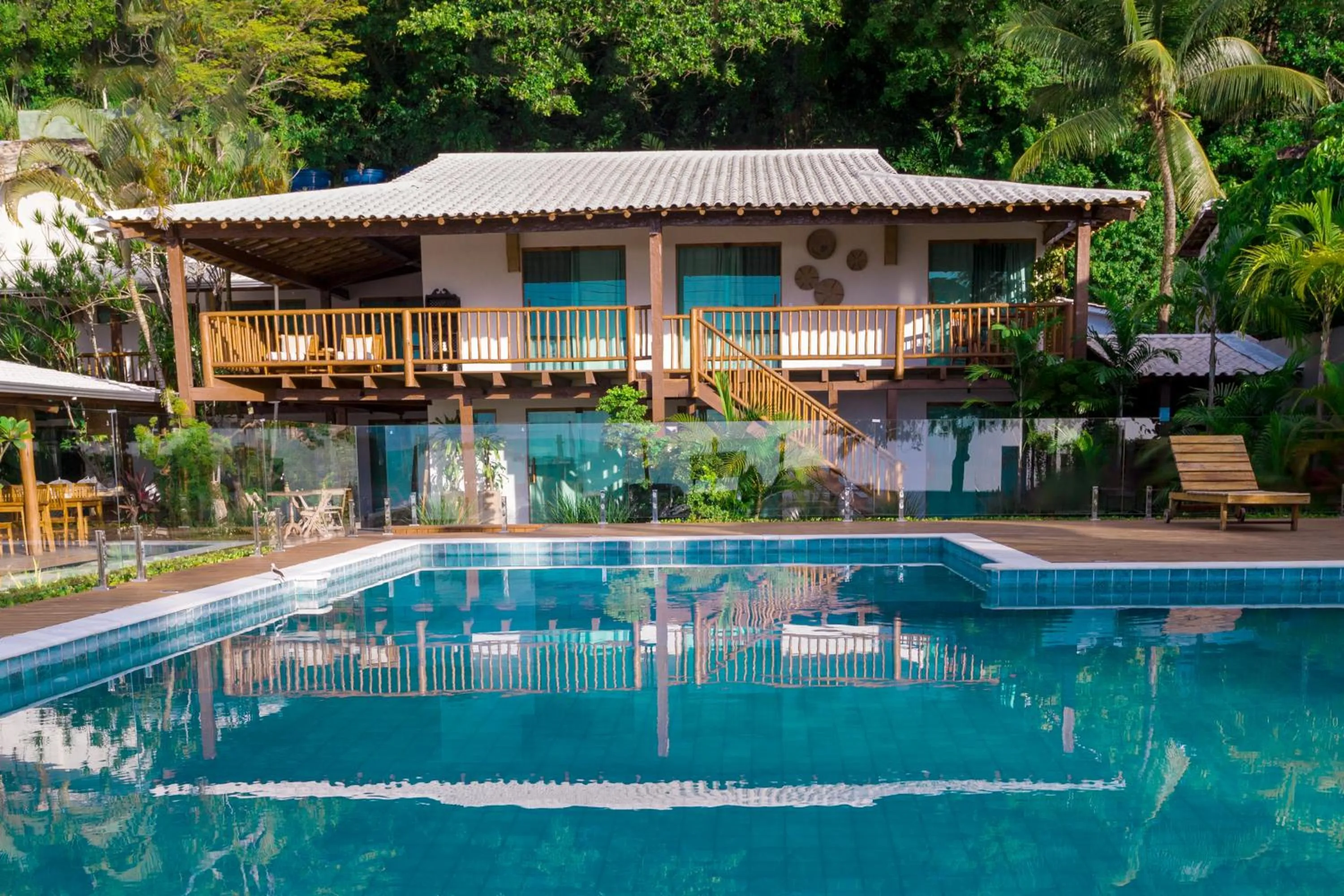 Property building in Tropical Beach