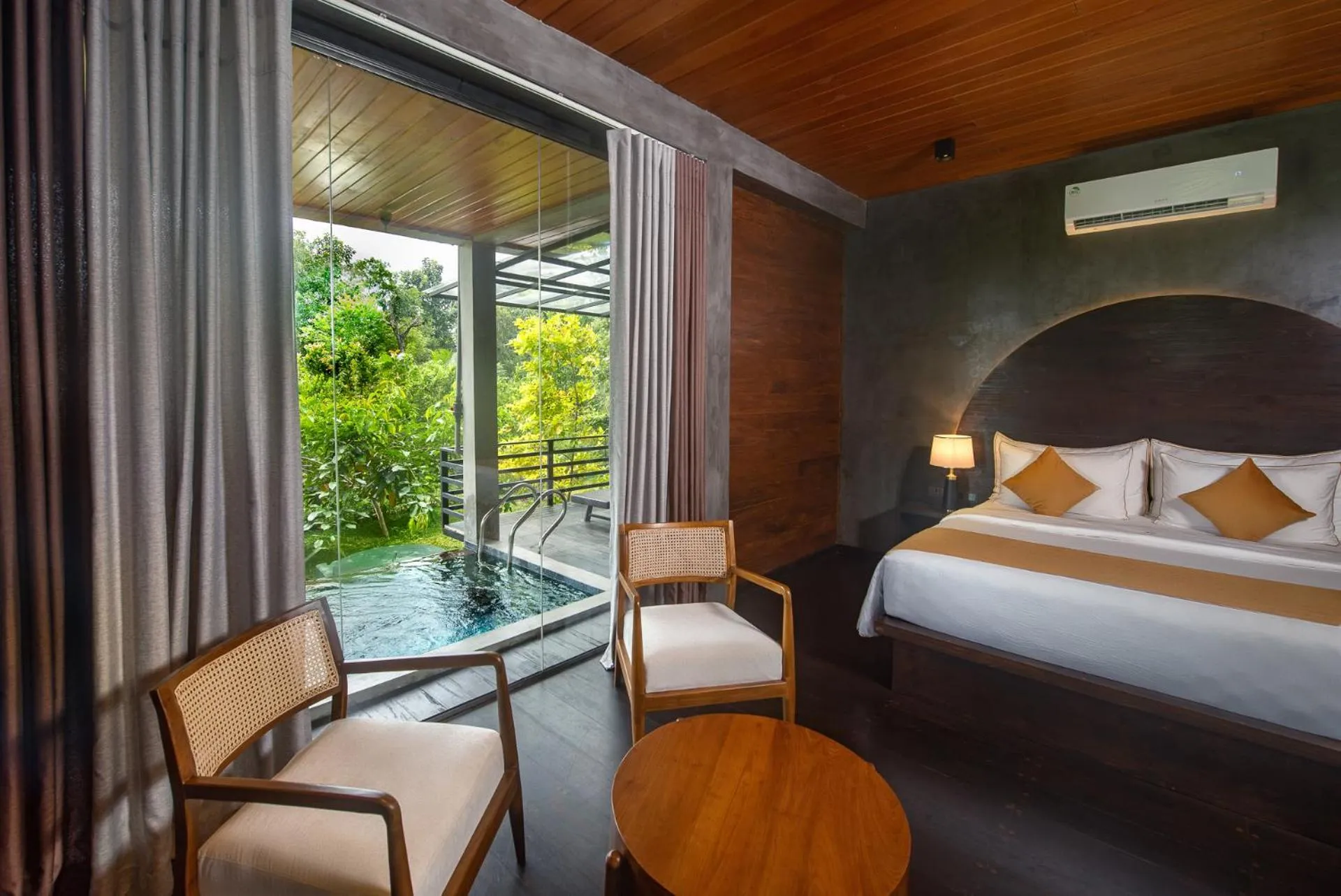 Photo of the whole room, Bed in Atha Resort