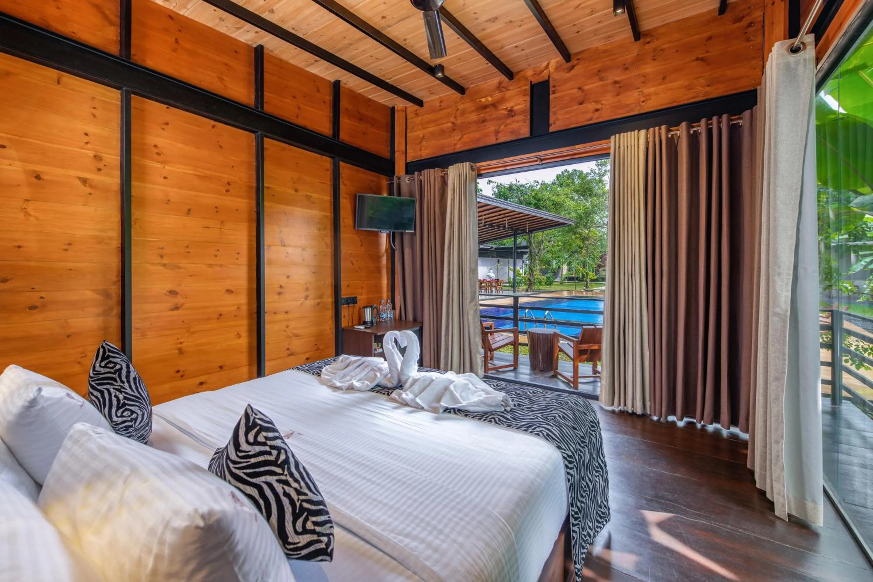 Photo of the whole room, Bed in Atha Resort