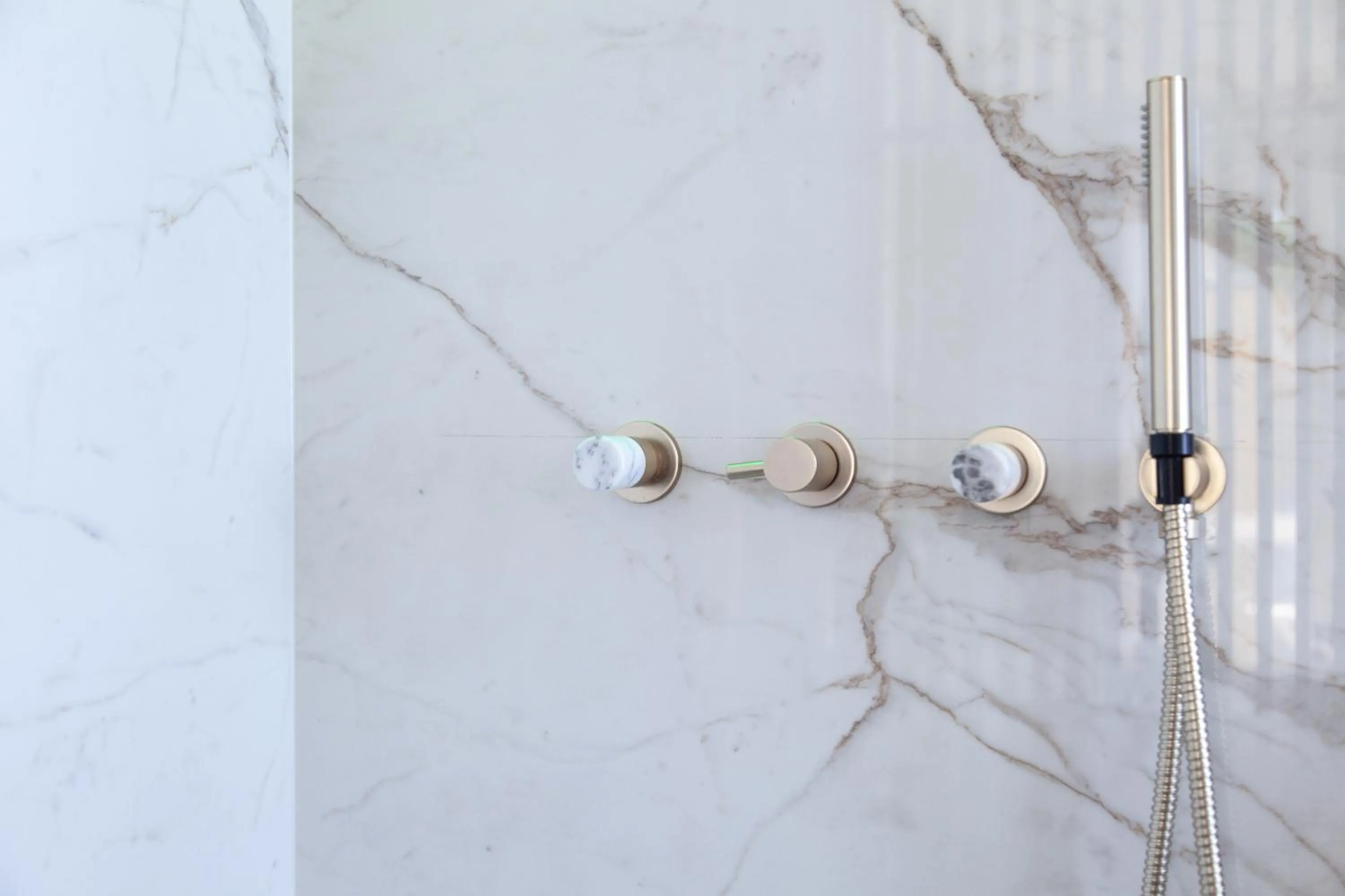 Shower in Hotel Sans Souci