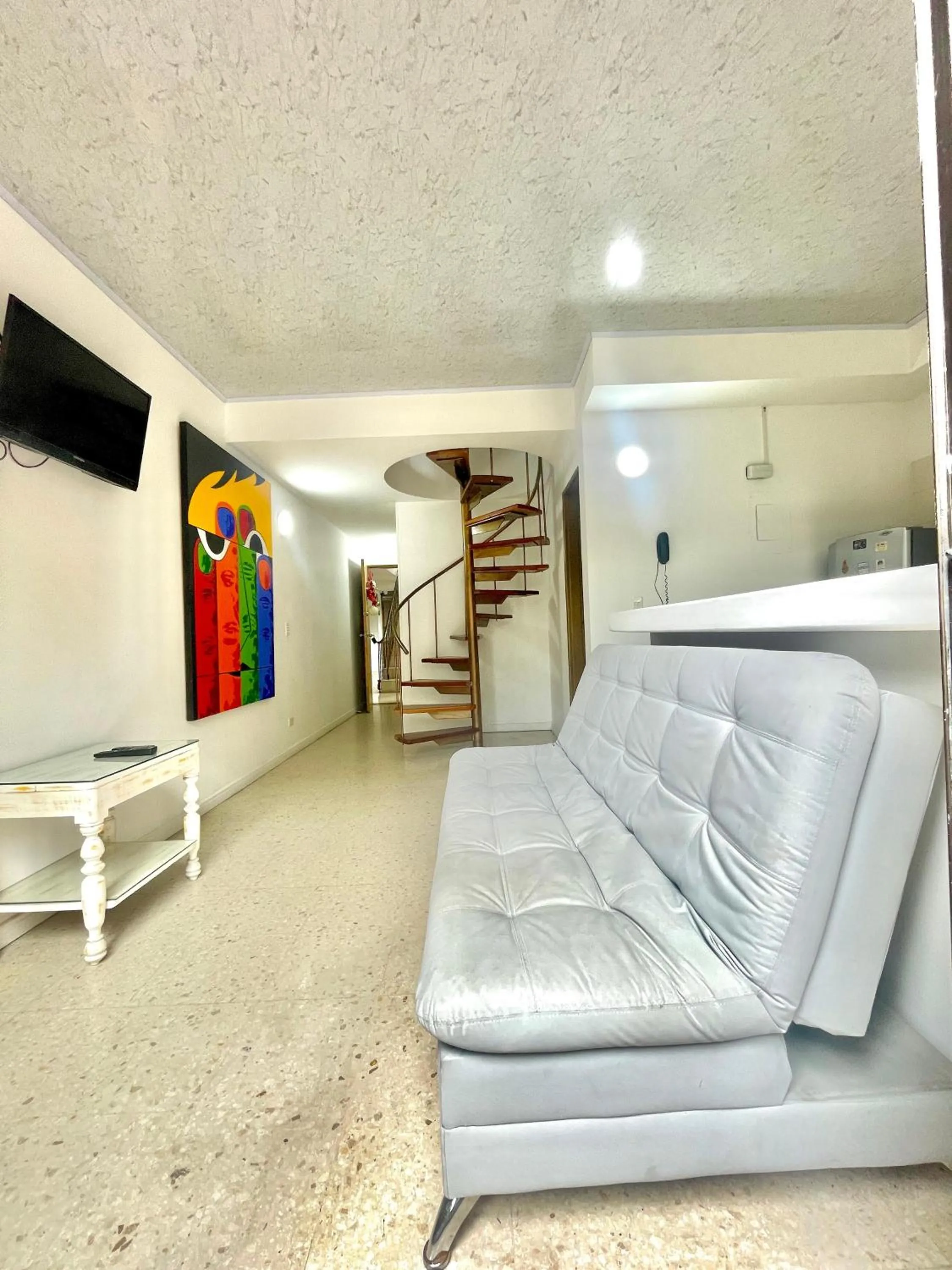 TV and multimedia in Hotel Torre Primavera