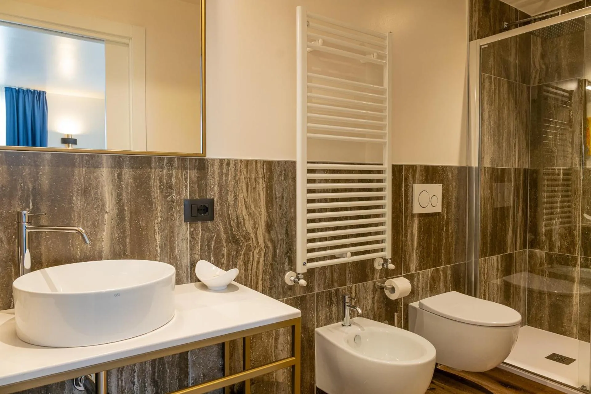 Shower in Hotel Rovereto