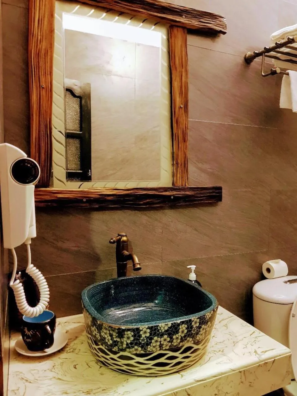 Shower in Pi’s Boutique Sapa