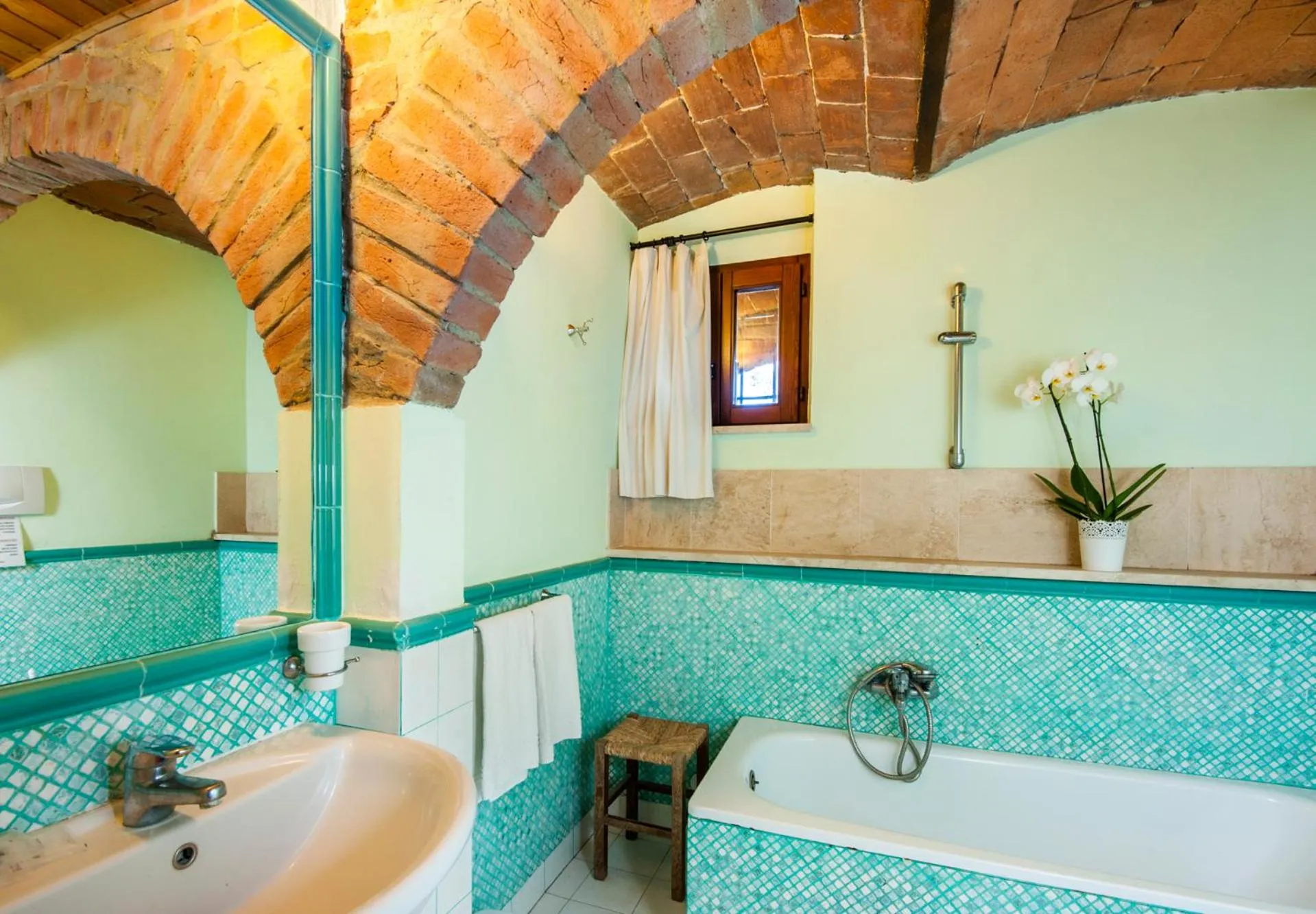 Bath in Fattoria San Lorenzo