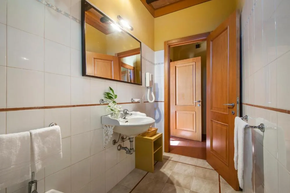 Toilet in Fattoria San Lorenzo