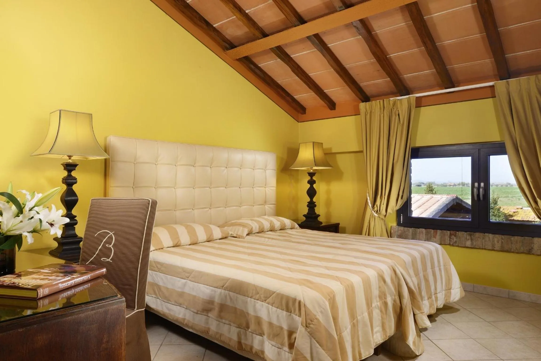 Photo of the whole room, Bed in Fattoria San Lorenzo