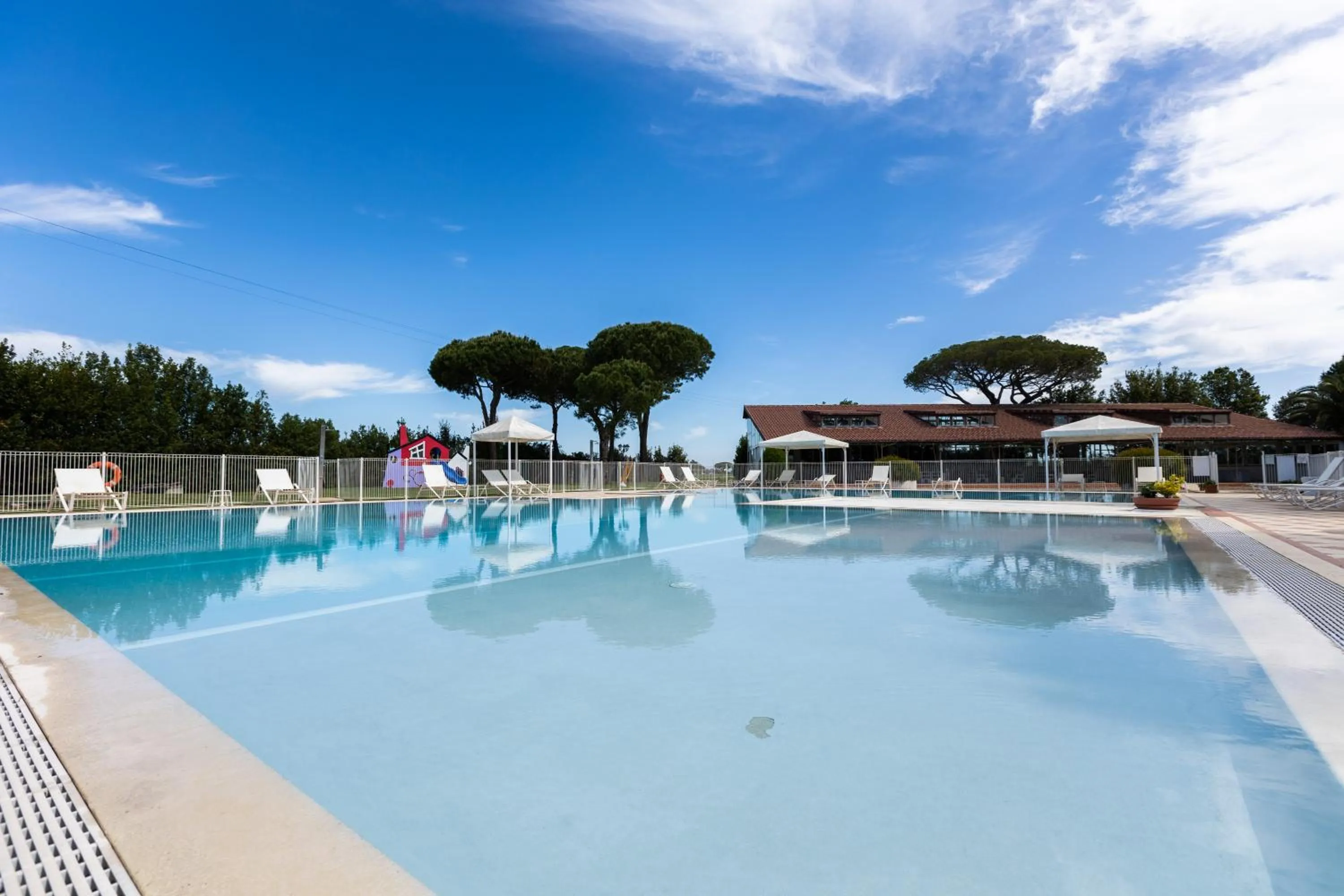 Swimming pool in Fattoria San Lorenzo