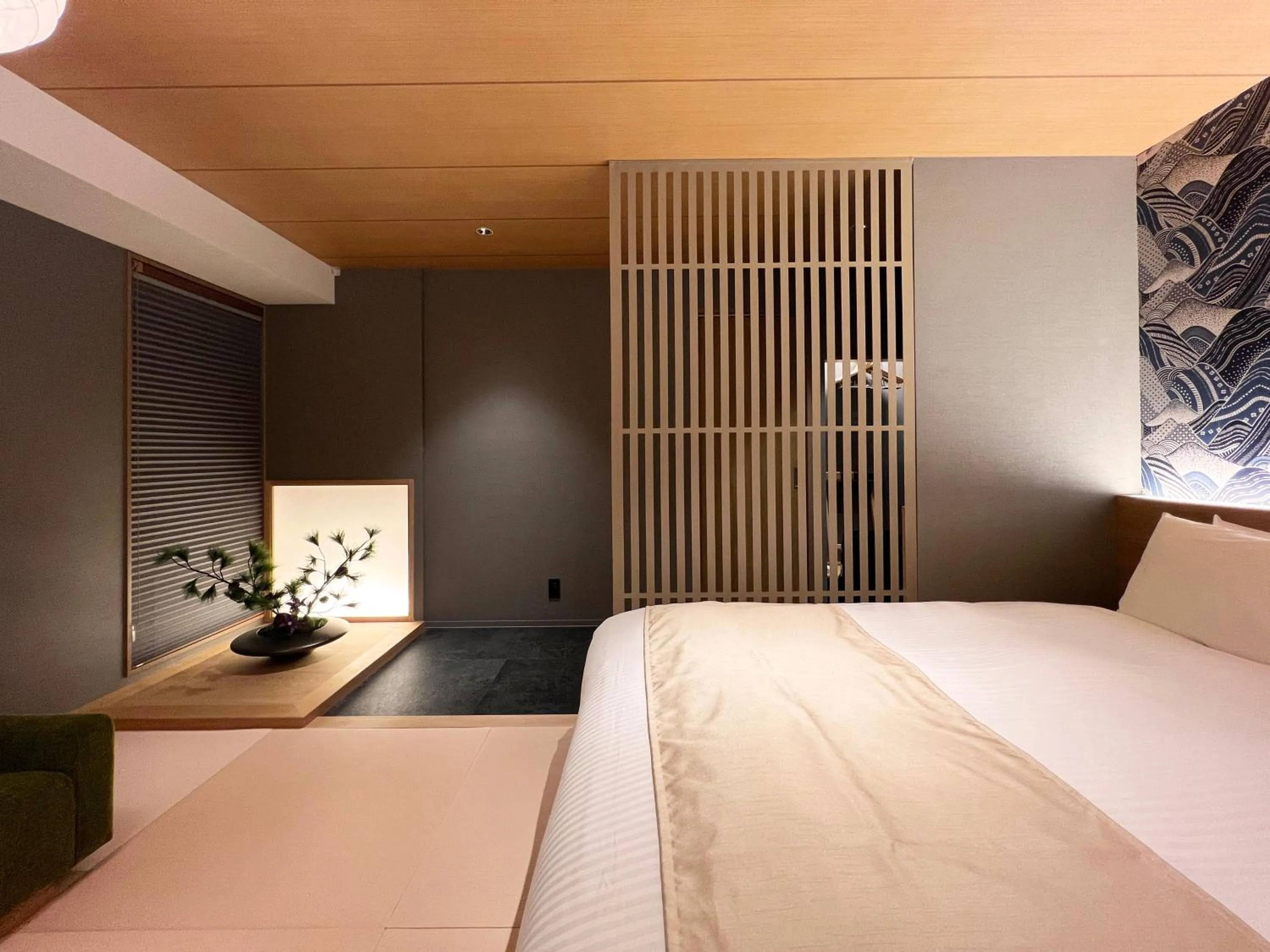 Photo of the whole room, Bed in Rinn Gion Shirakawa