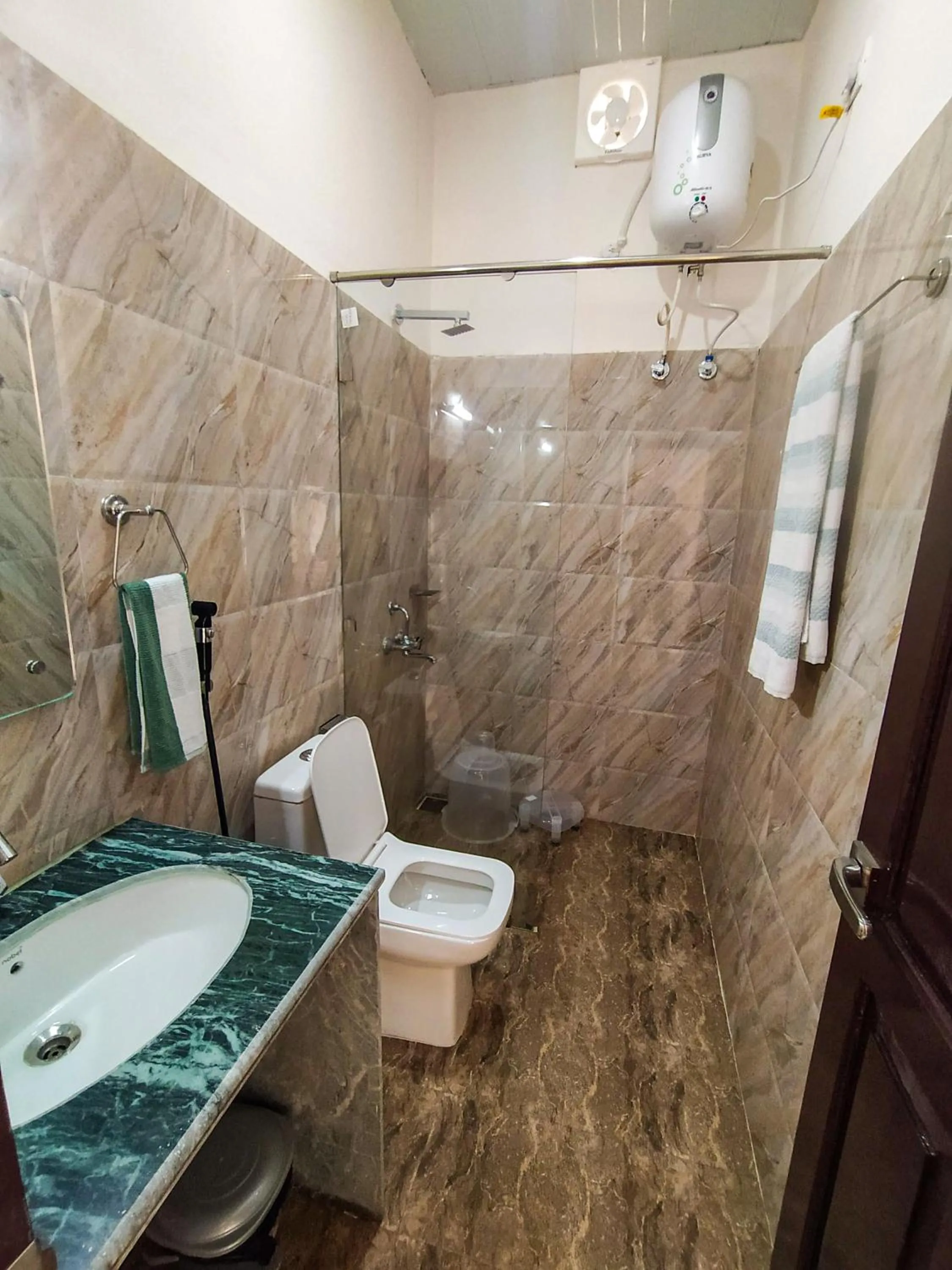 Bathroom in Anugraha Homestay