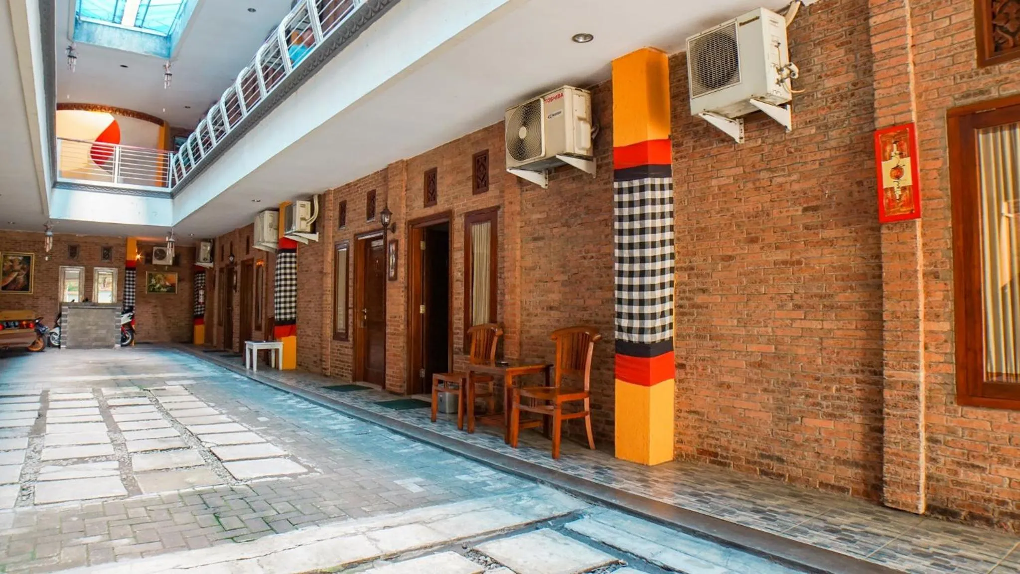 Area and facilities in Horton Hotel Cirebon