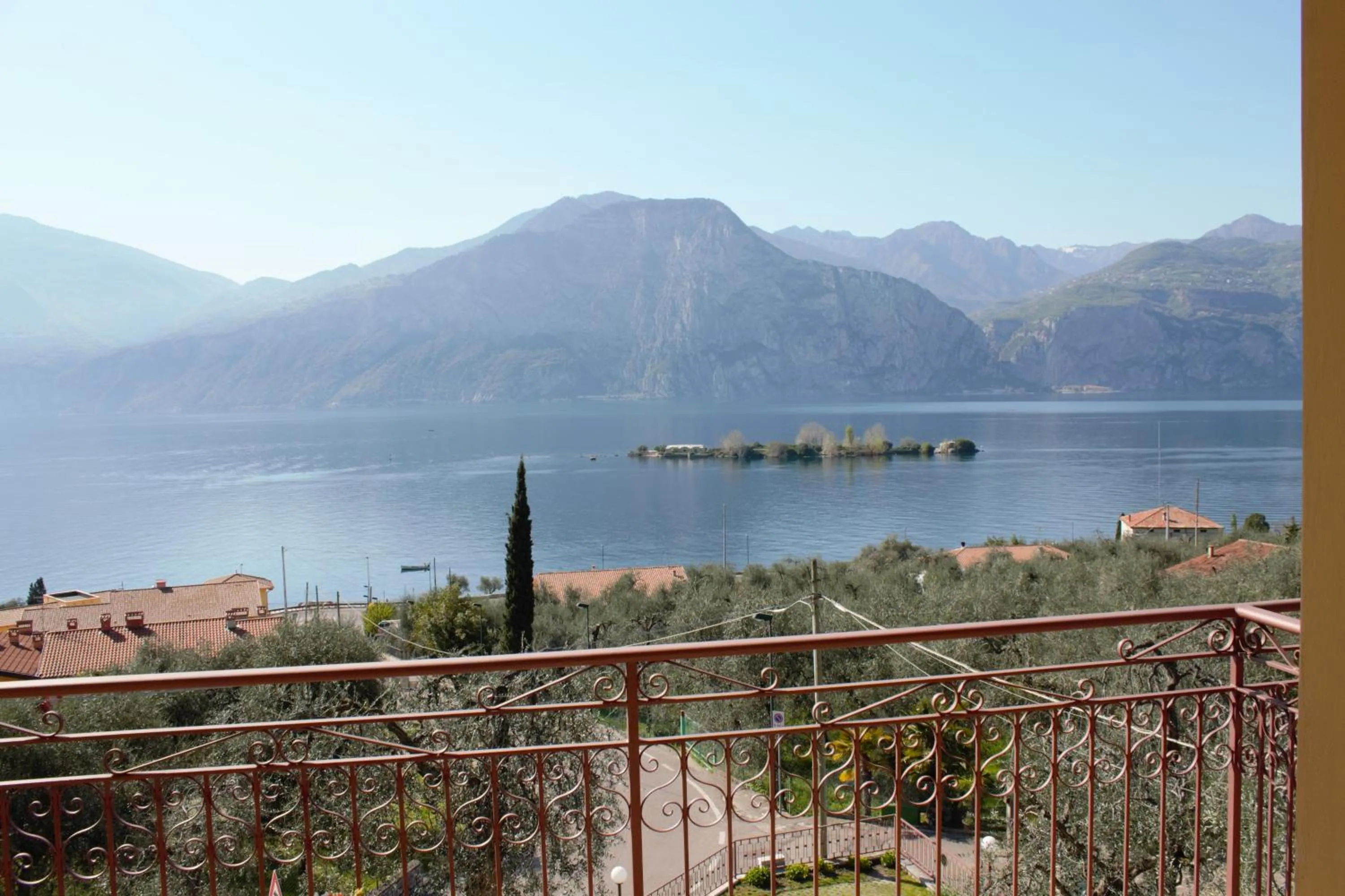 Lake view in Hotel Casa Gagliardi