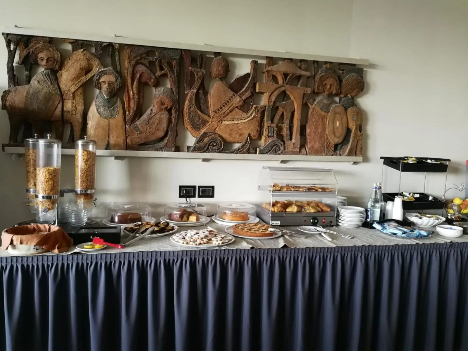 Food and drinks in Hotel Palace