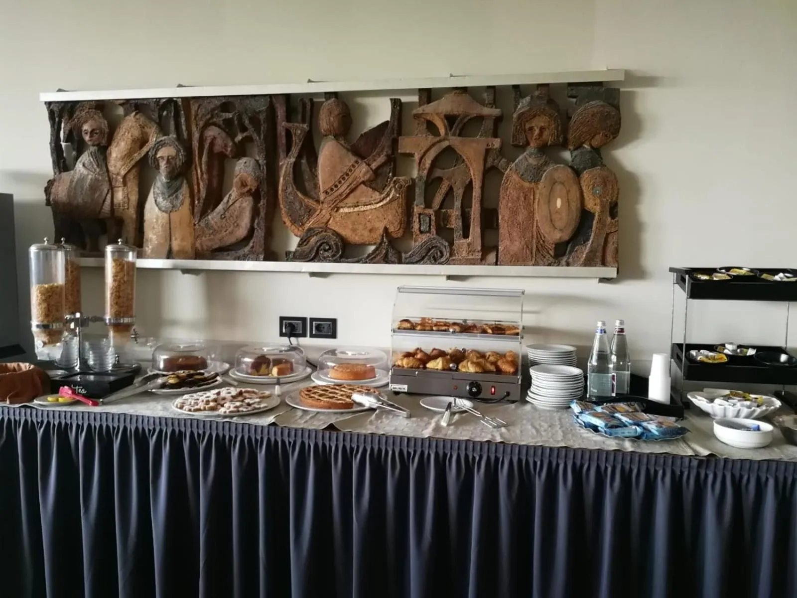 Food and drinks in Hotel Palace