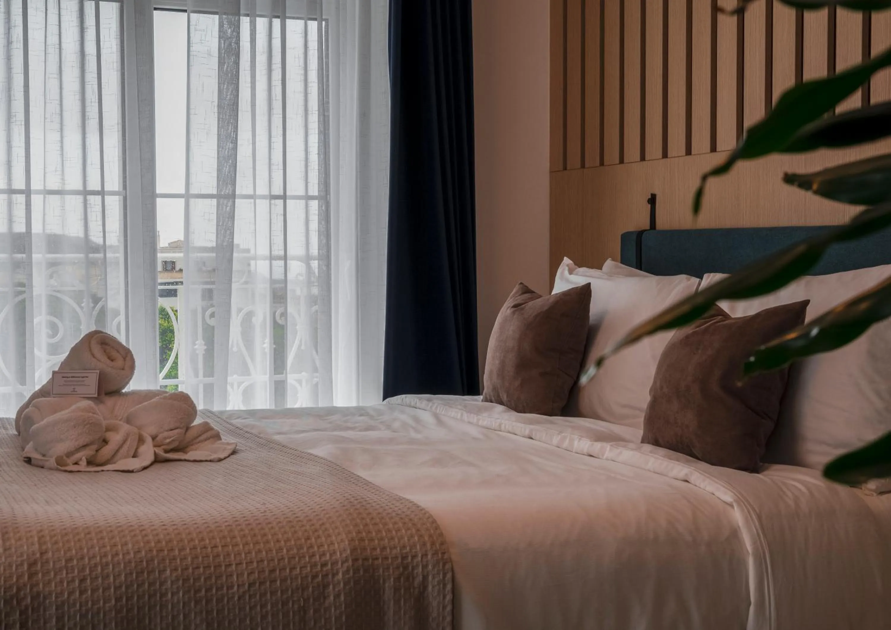 Bed in Townhouse17 Boutique Bed & Breakfast