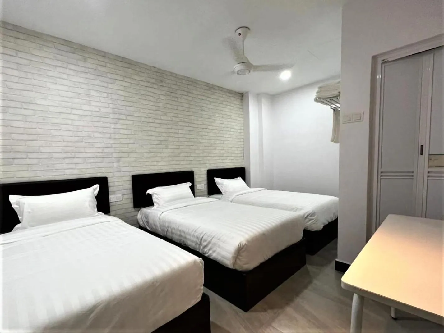 Bedroom, Bed in Hotel Decentraland Kuala Terengganu