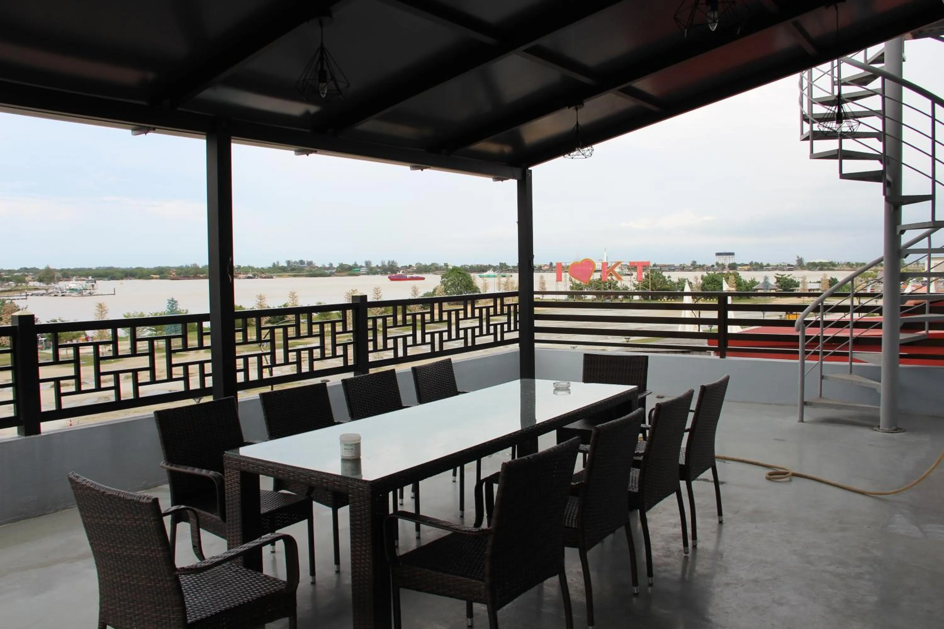 Balcony/Terrace in Hotel Decentraland Kuala Terengganu