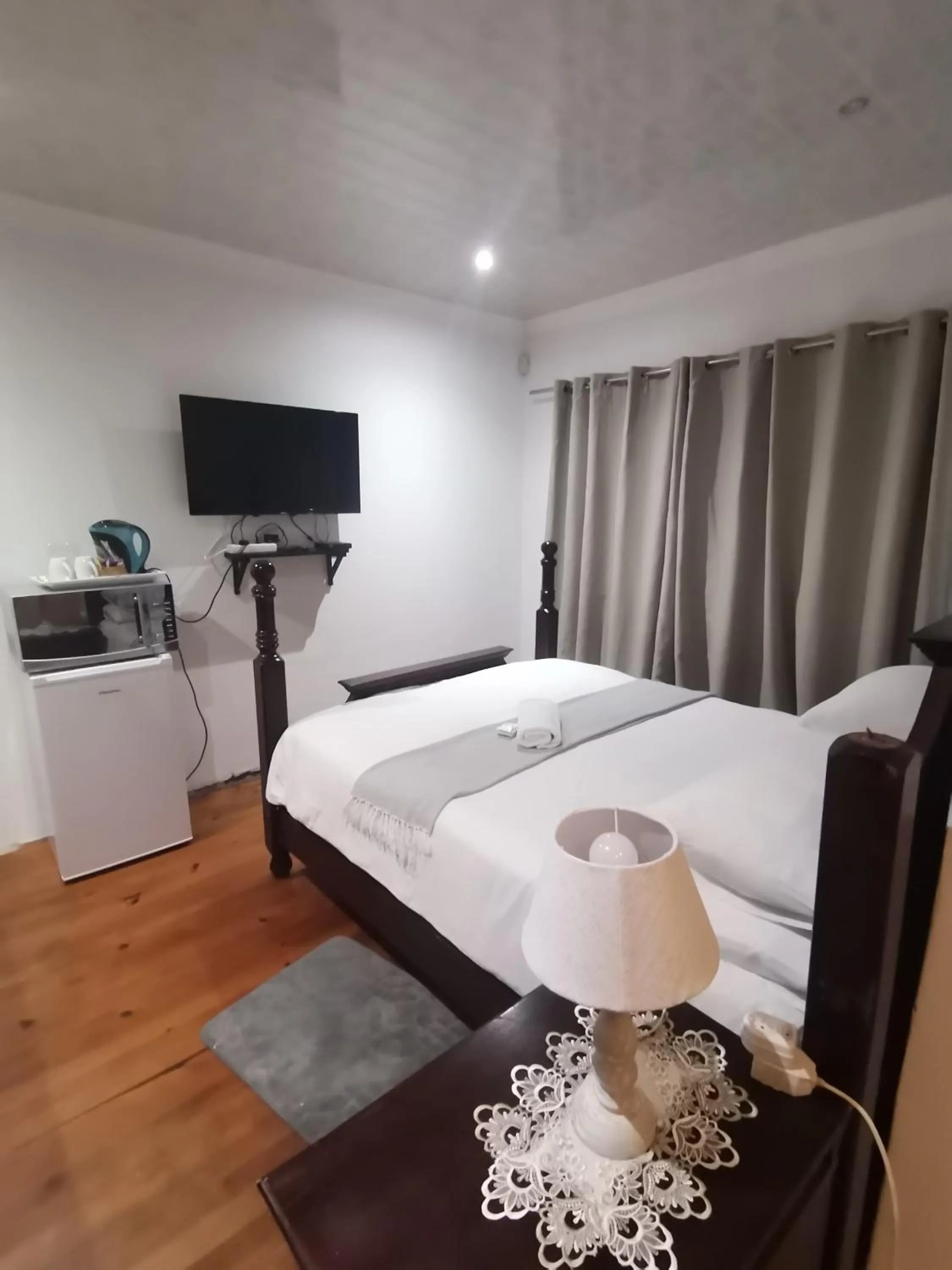 Bed in Palm Tree BnB