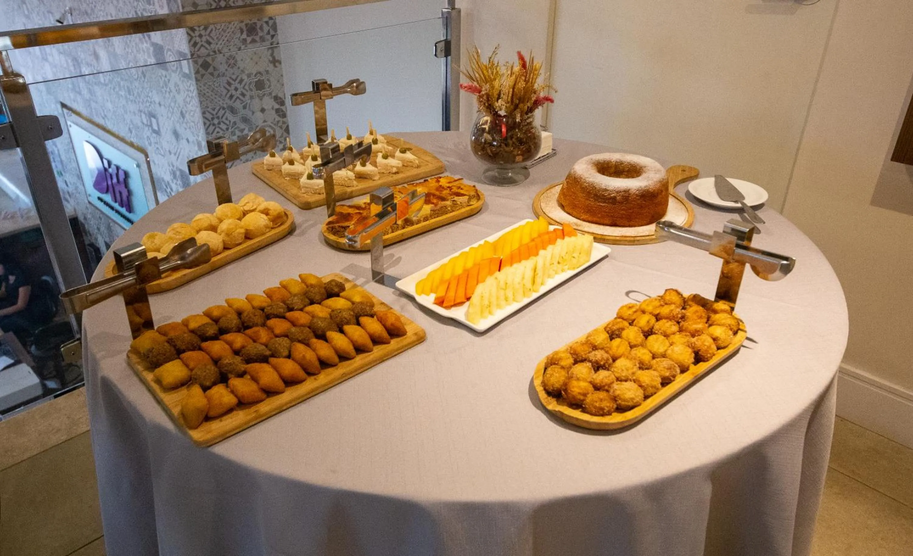 Food and drinks in Diff Hotel - by Easy Hotéis