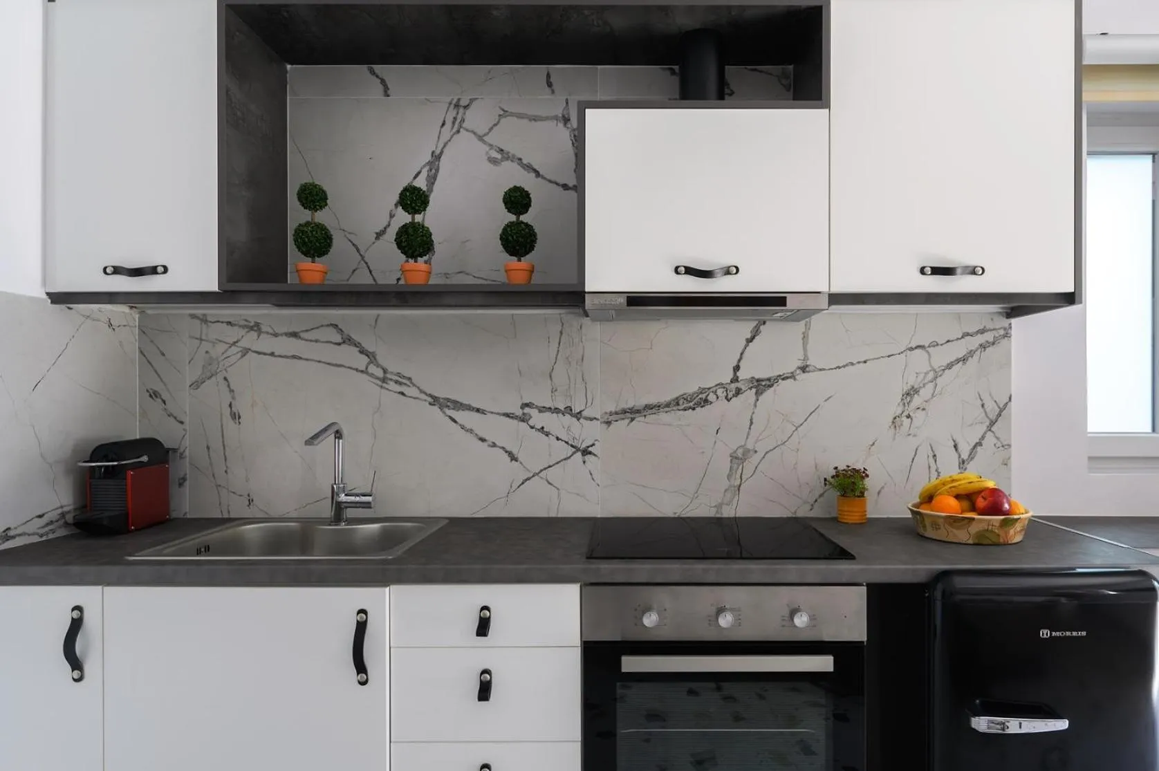 Kitchen or kitchenette in Blue Sky House